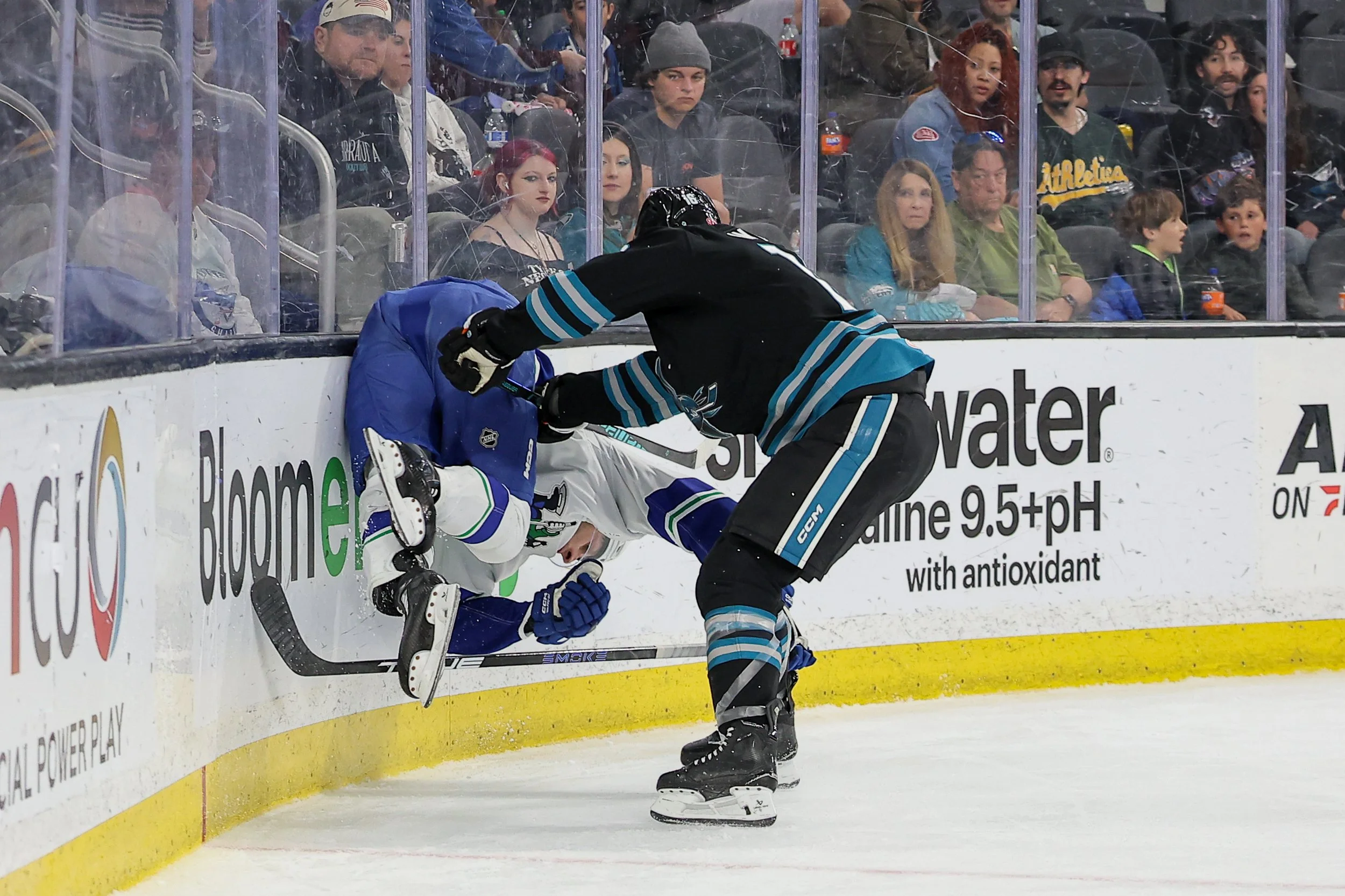 20260322_canucks_vs_barracuda78.JPG