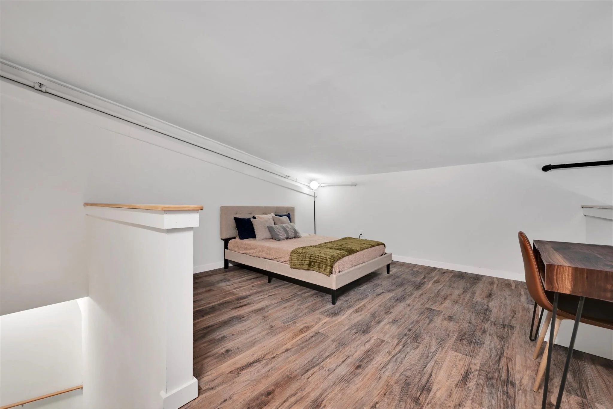 72-Apartment 325 - Bedroom.jpg