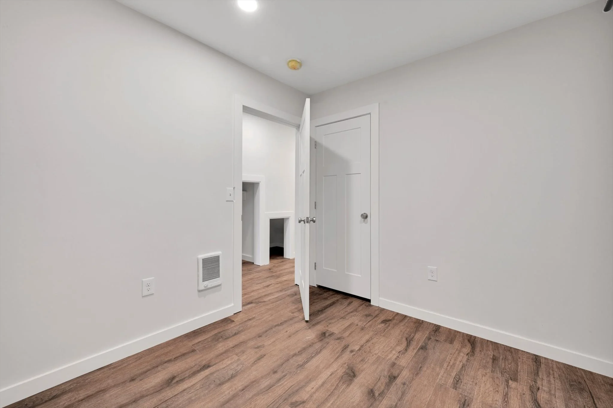 73-Apartment 325 - Bedroom.jpg