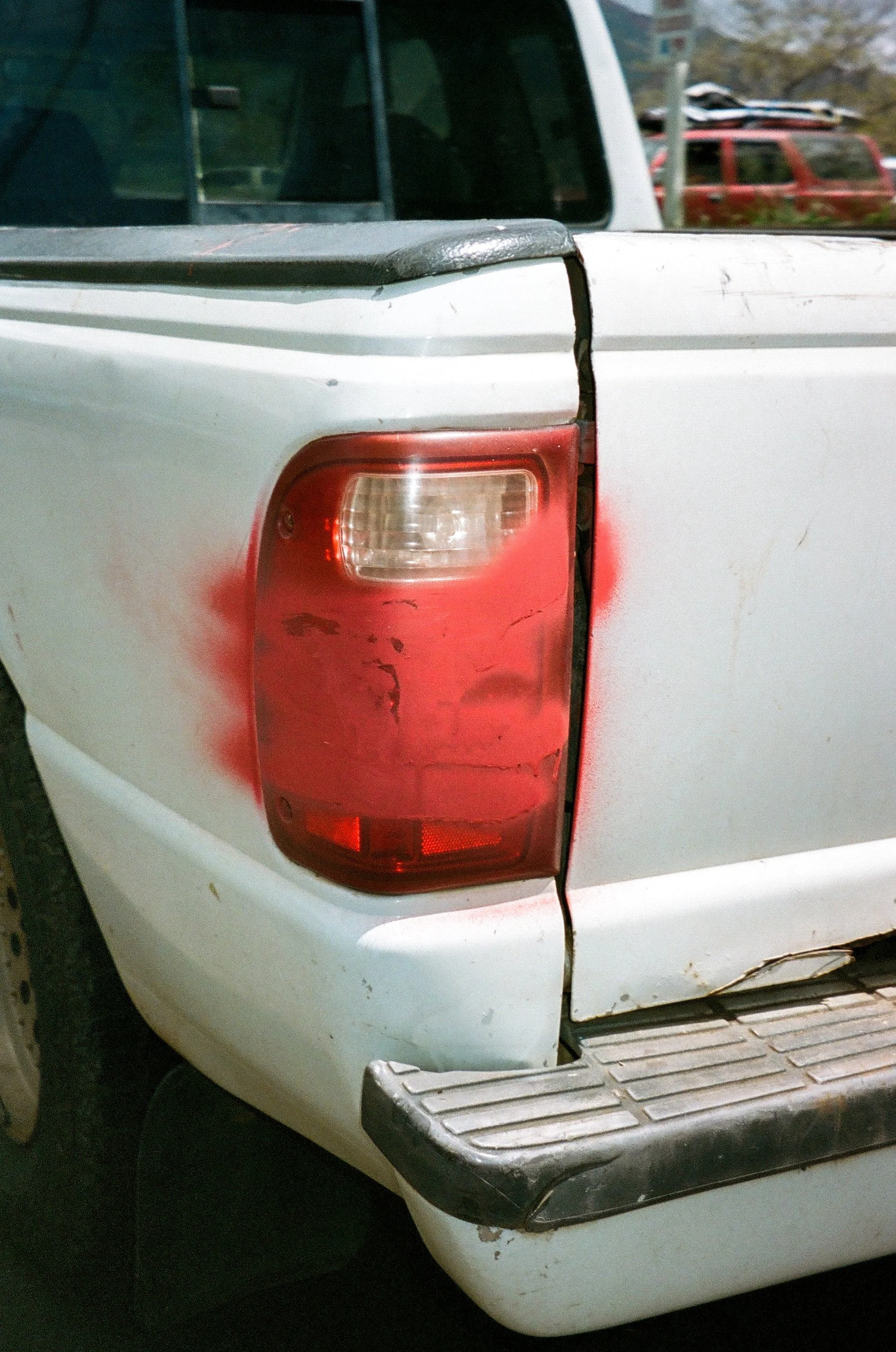 closer tail light hi.jpg