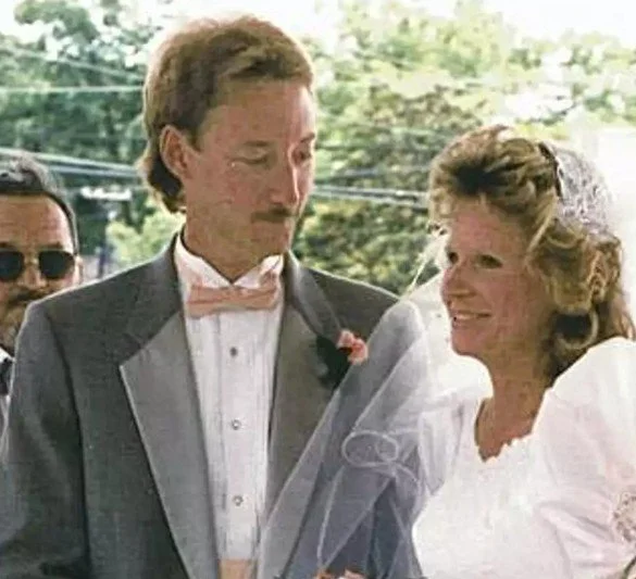 Terry &amp; Cheryl Cottel's wedding day