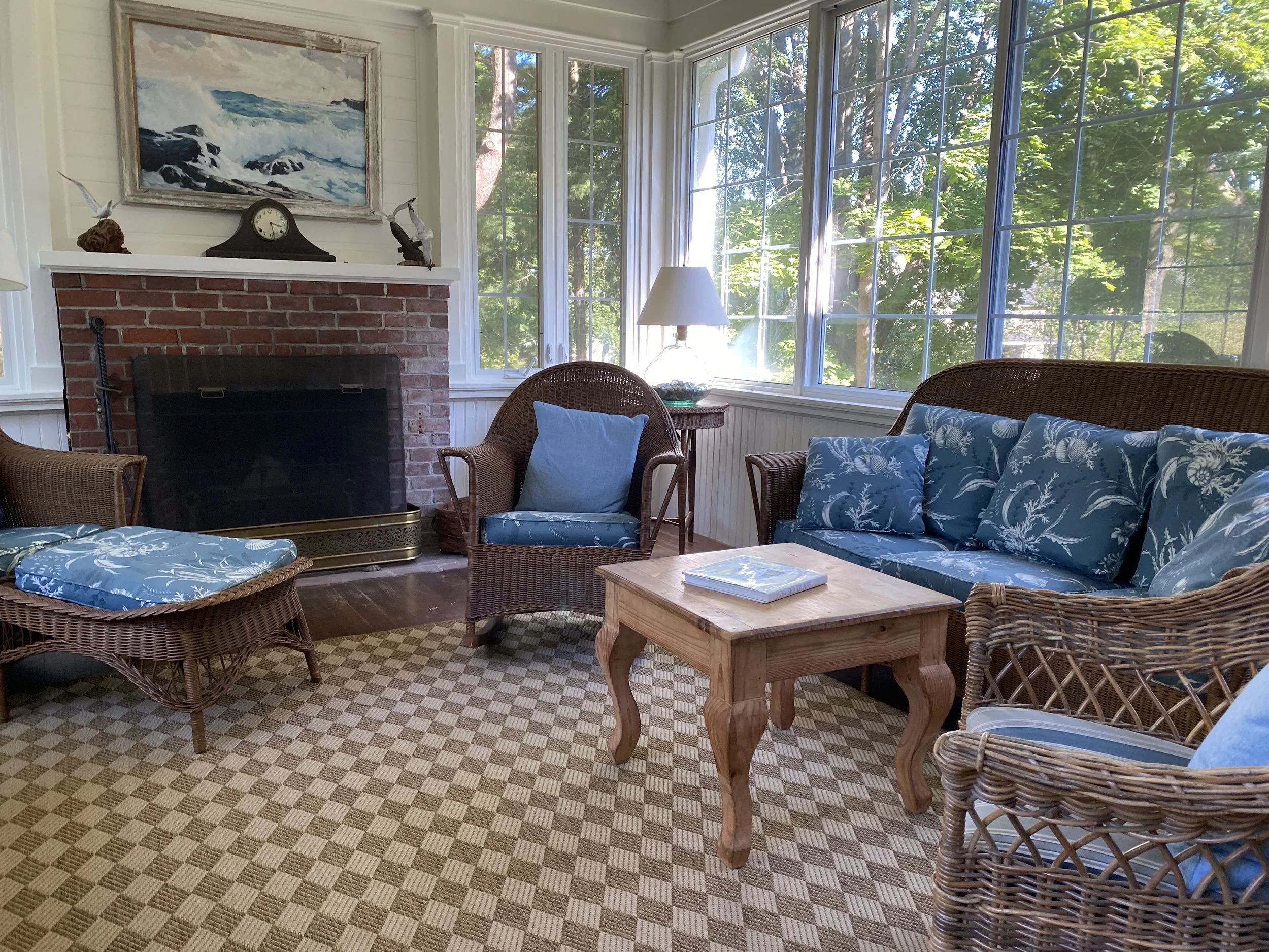 enclosed porch 2.jpeg