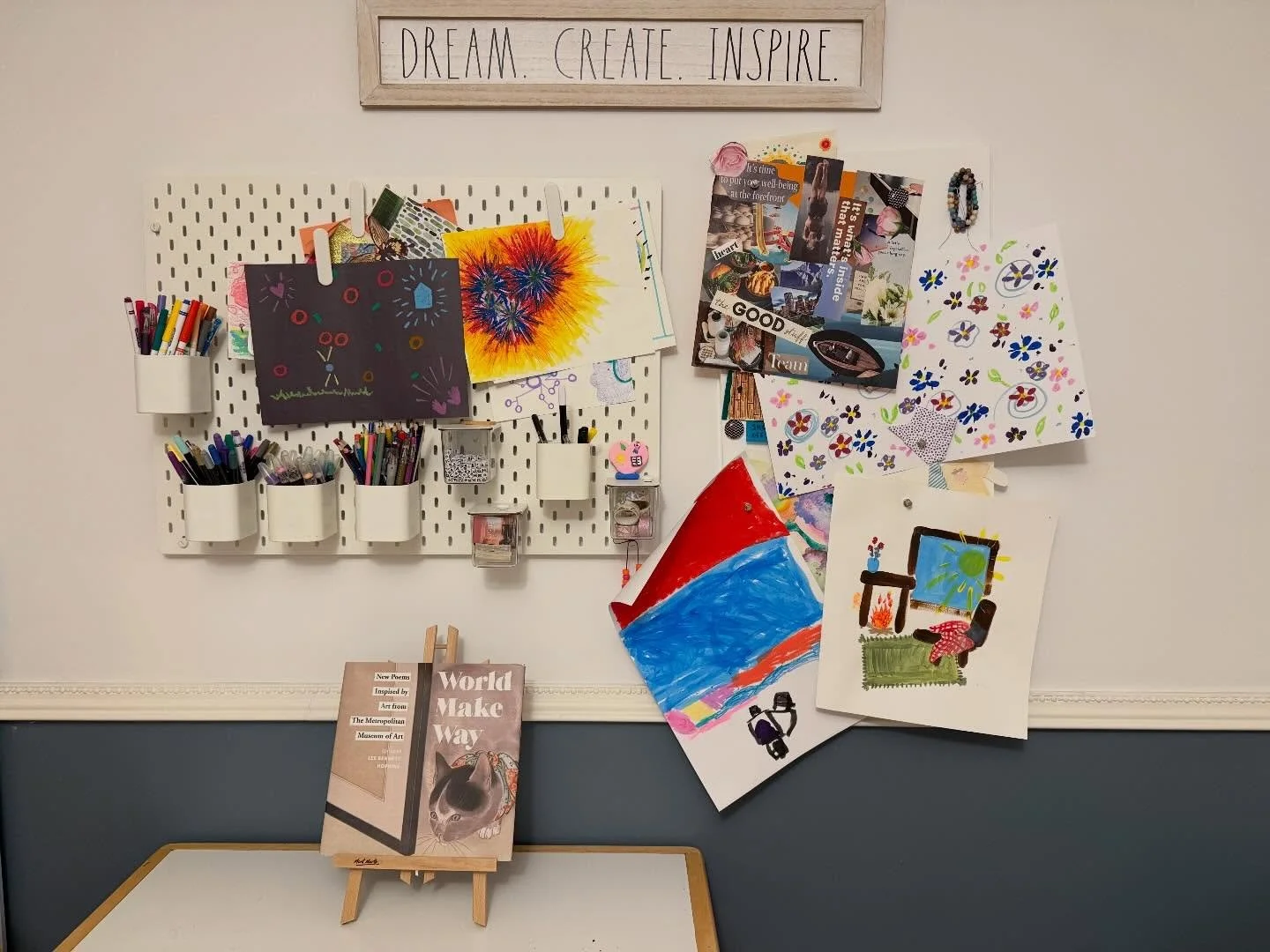 Some healing happens in conversation.
Some healing happens in colour, texture, and movement.

Expressive arts therapy gives emotions a language when words feel too small.

At Kula Holistic Services, we make space for what wants to be felt, seen, and 