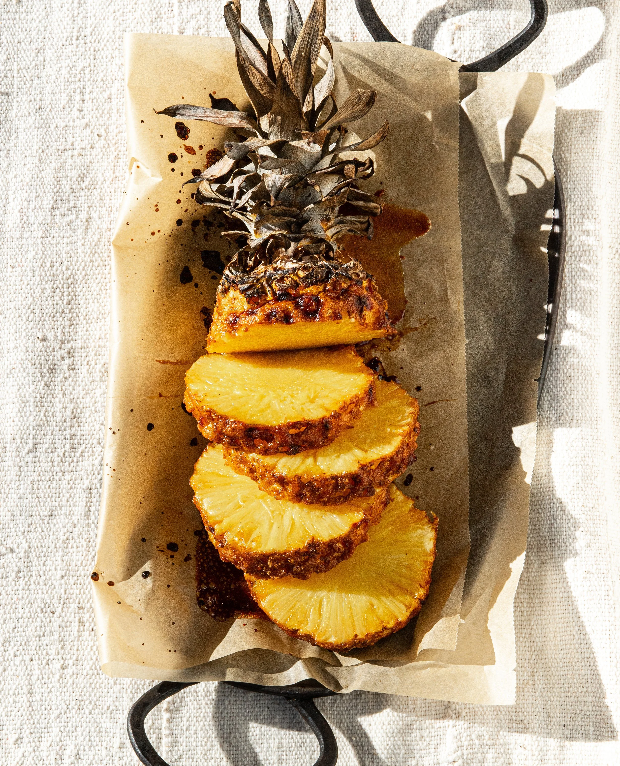 14-WHOLE ROASTED PINEAPPLE.jpg
