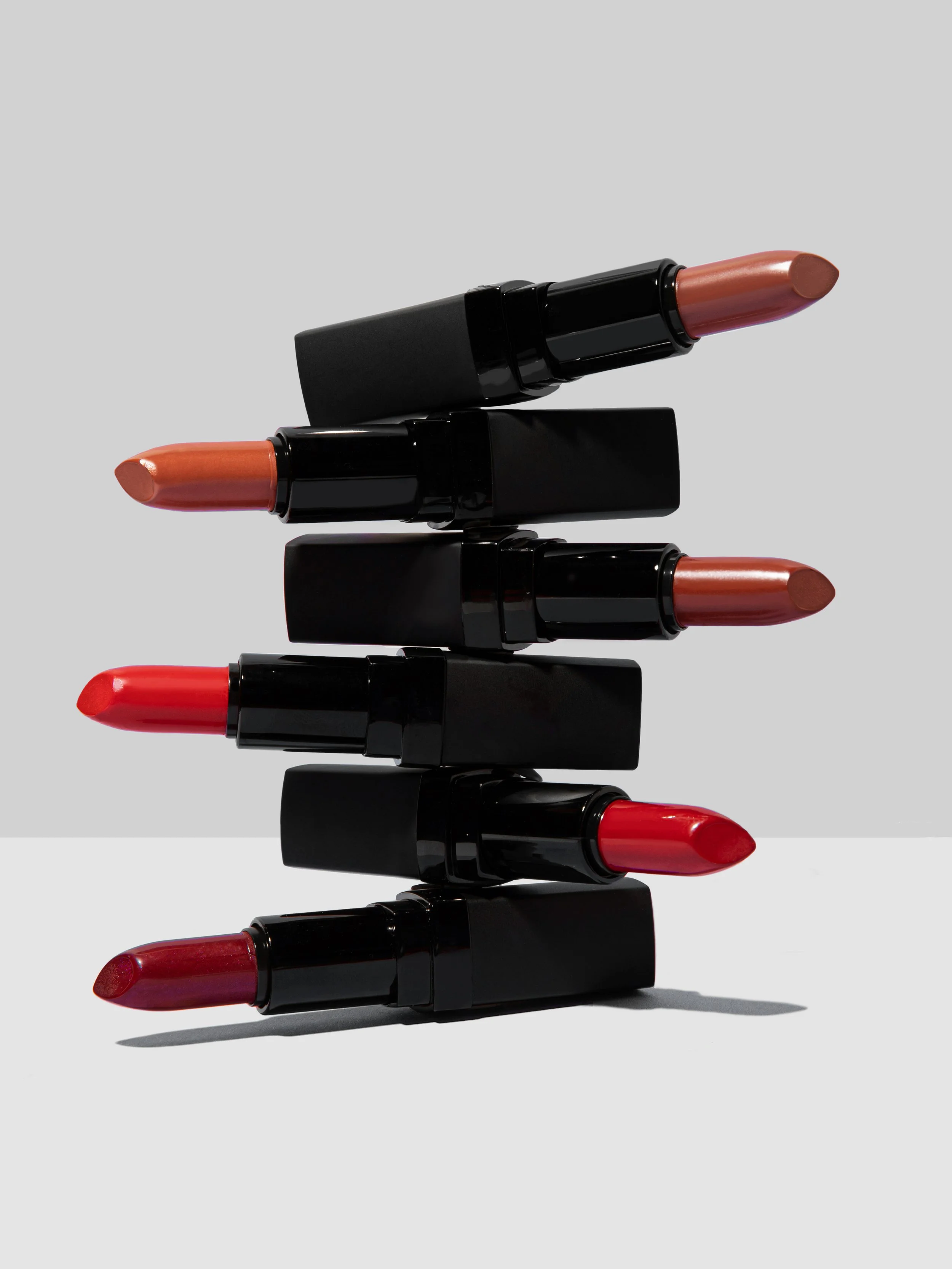12_CreamLipstickRedsa.jpg