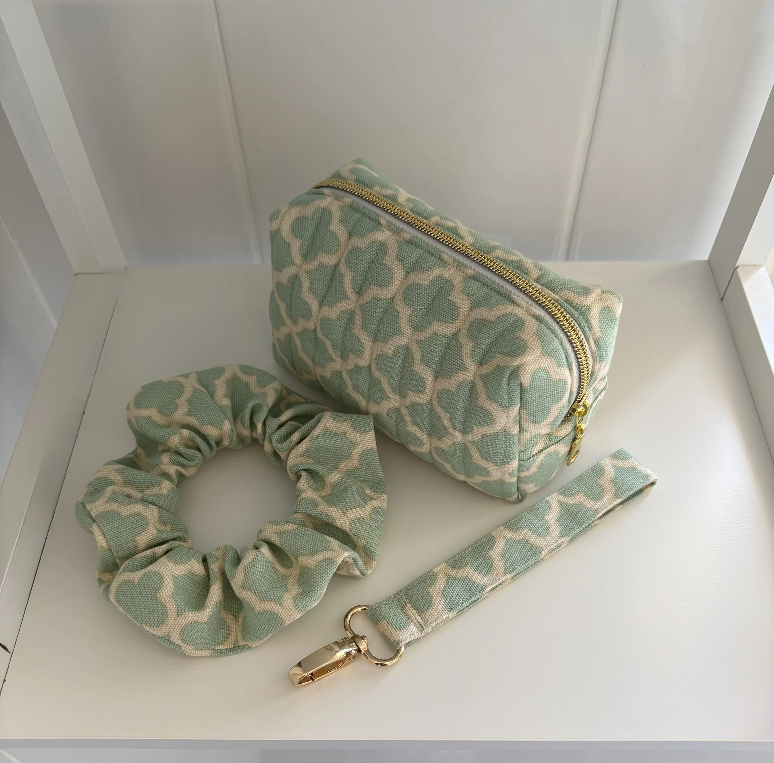 Gift set coastal.jpg