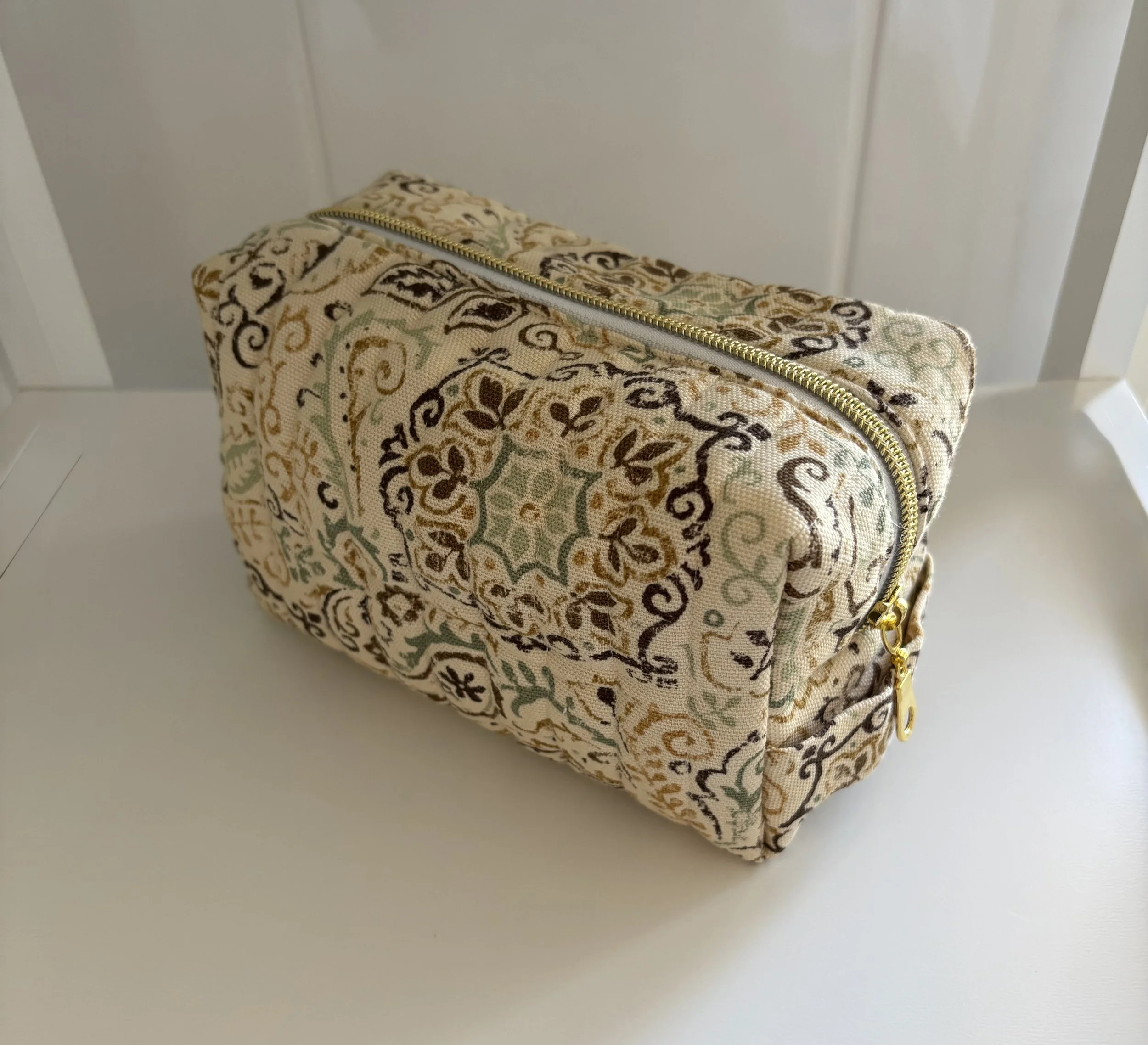 Whispering Fern cosmetic bag medium.jpg