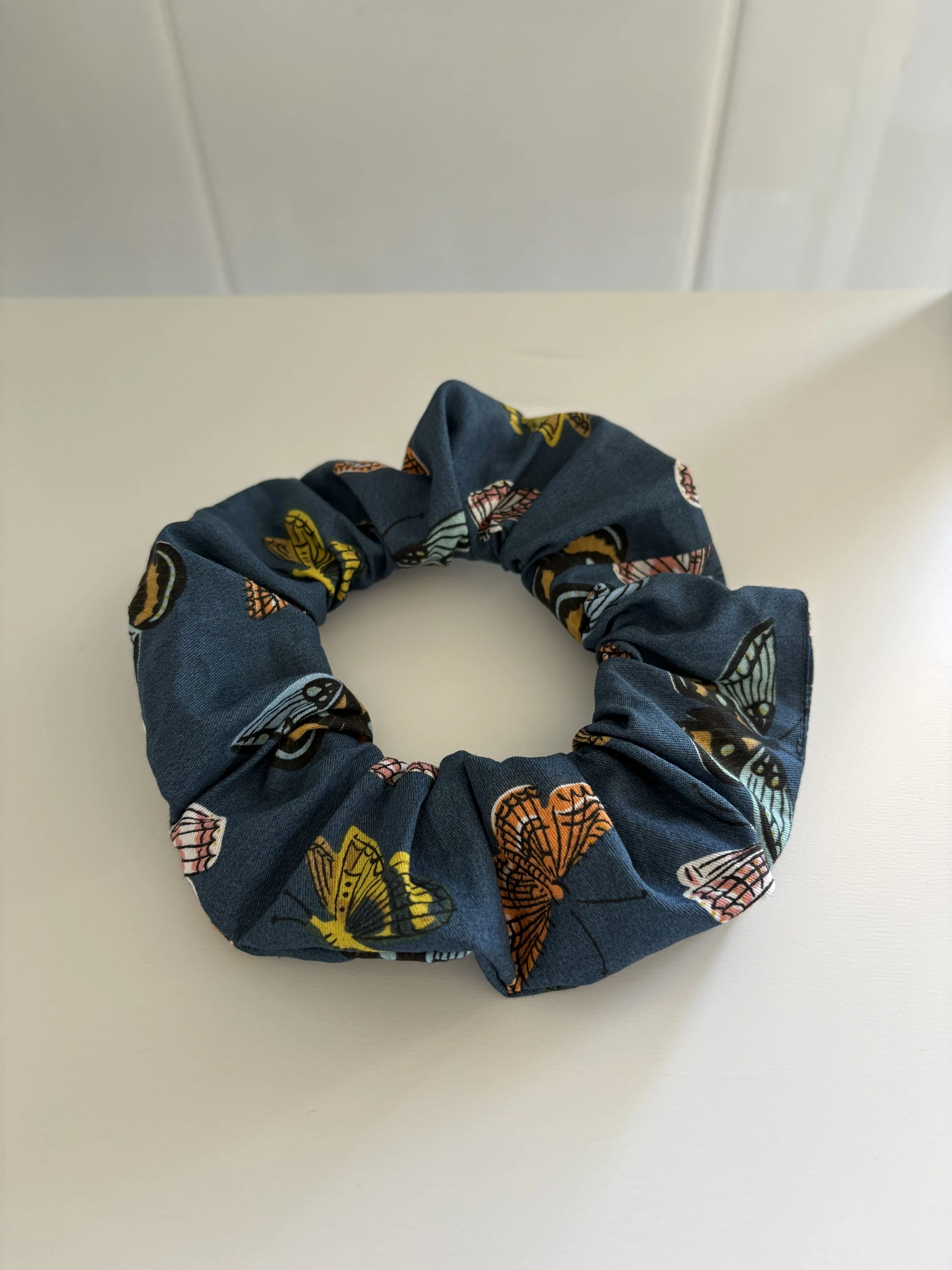 Flutter scrunchie.jpeg