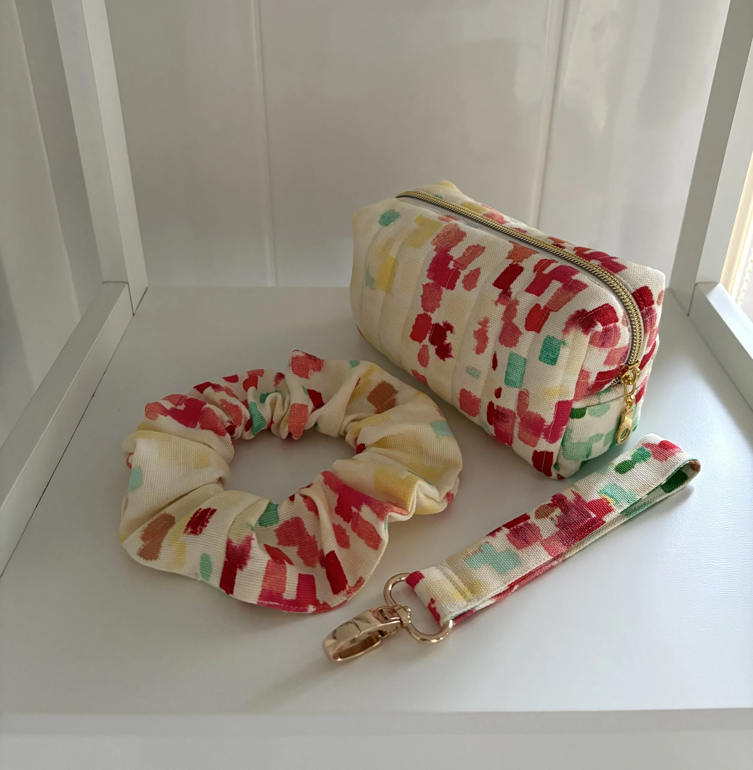 Pastels gift set.jpeg