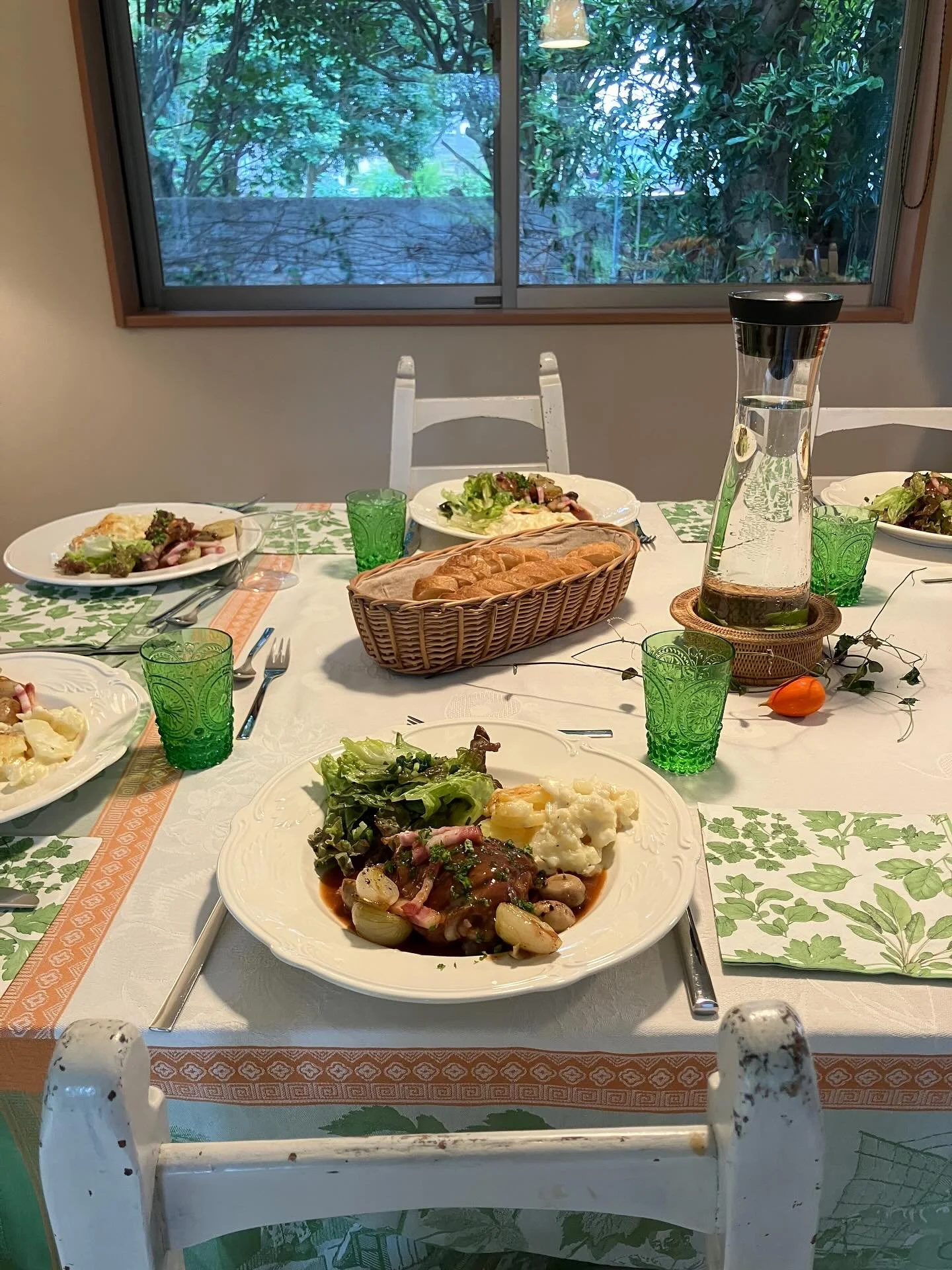 鹿屋の料理教室を取材させていただきました。
10月29日(水)「News+おやっと!」で放送します。
「タニアさんの大隅暮らし~おもてなし料理で秋の夜長を~」
放送終了後はYouTubeでも視聴できますのでぜひ観てください。