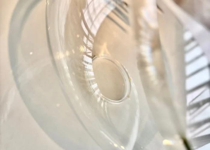 Licht und Transparenz in einem Glasobjekt