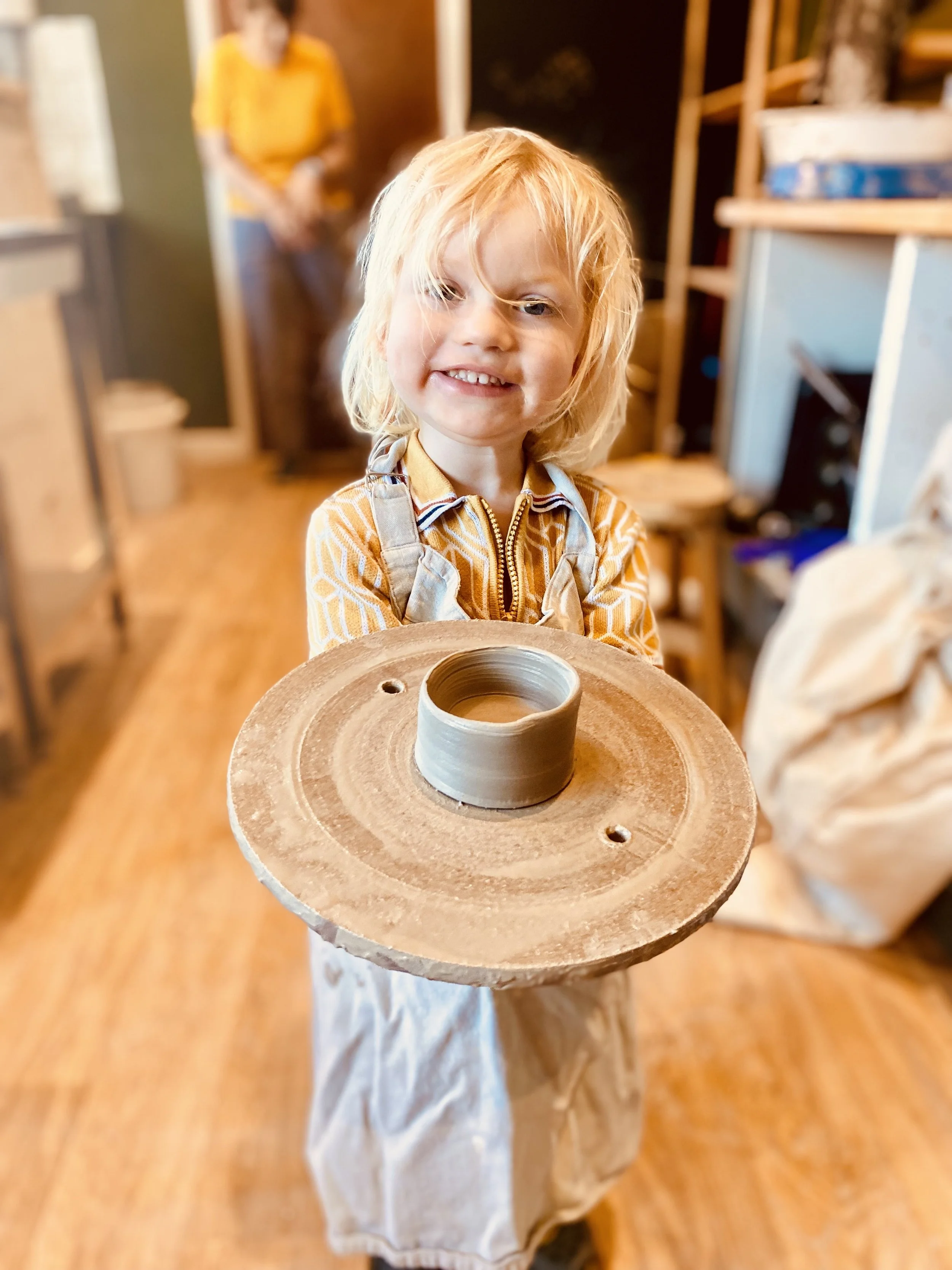 Make and Mother - Monthly home education pottery and potluck @ Marbury park.