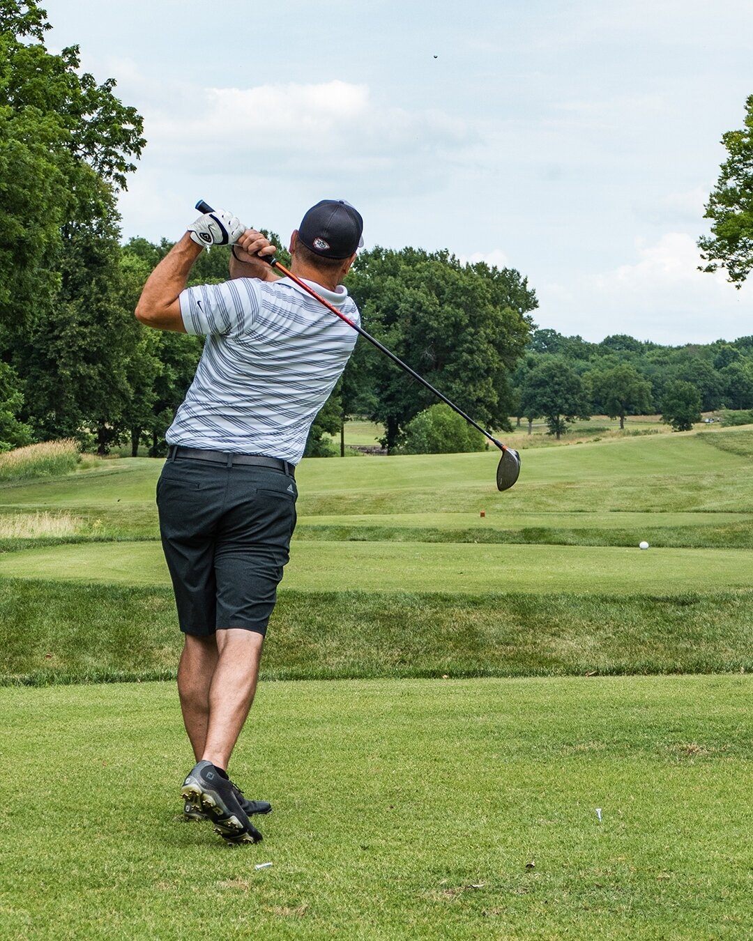 Over the last few months, I've had several opportunities to try my hand at sports photography. Here are my first attempts taking golf &quot;Action&quot; shots (with the Highway22 Golf Outing at Tiffany Greens in Kansas City)⁠
⁠
---⁠
⁠
@jk_whitney_007