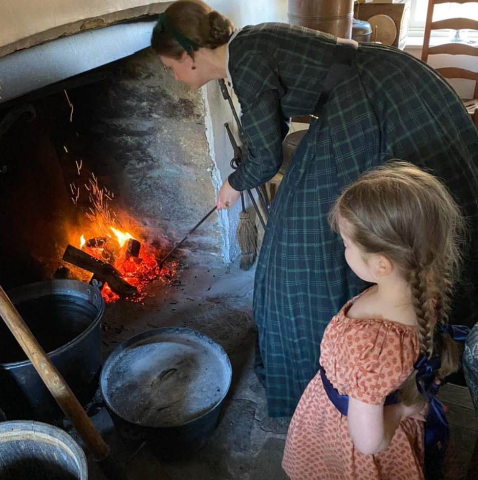 A Little Women Christmas