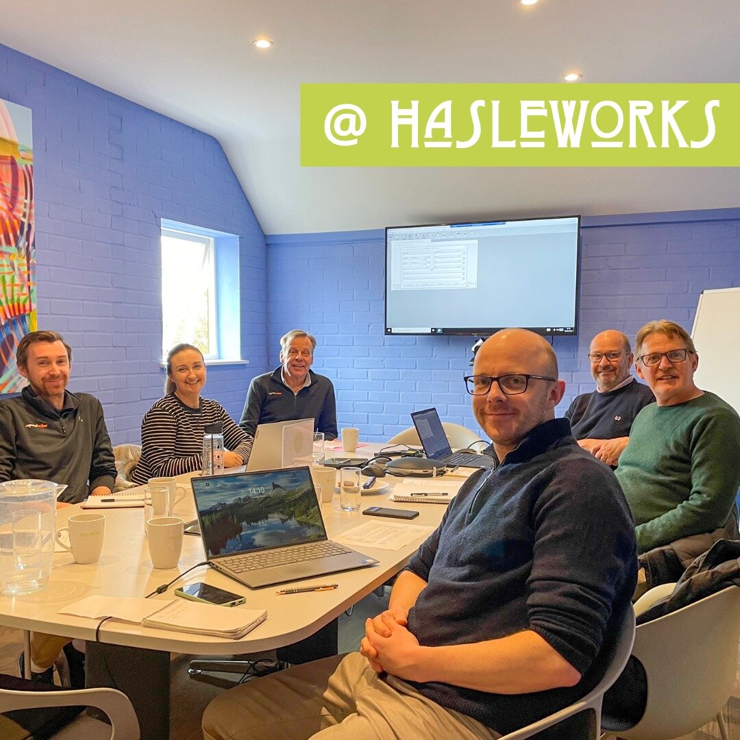 Host your meeting @hasleworks in #Haslemere! 

We were delighted to welcome our neighbour and founder of @thesportslockeruk, Peter Jones, and colleagues from across the south-east, including @batandballsports and @batemanssportsltd, for their trainin