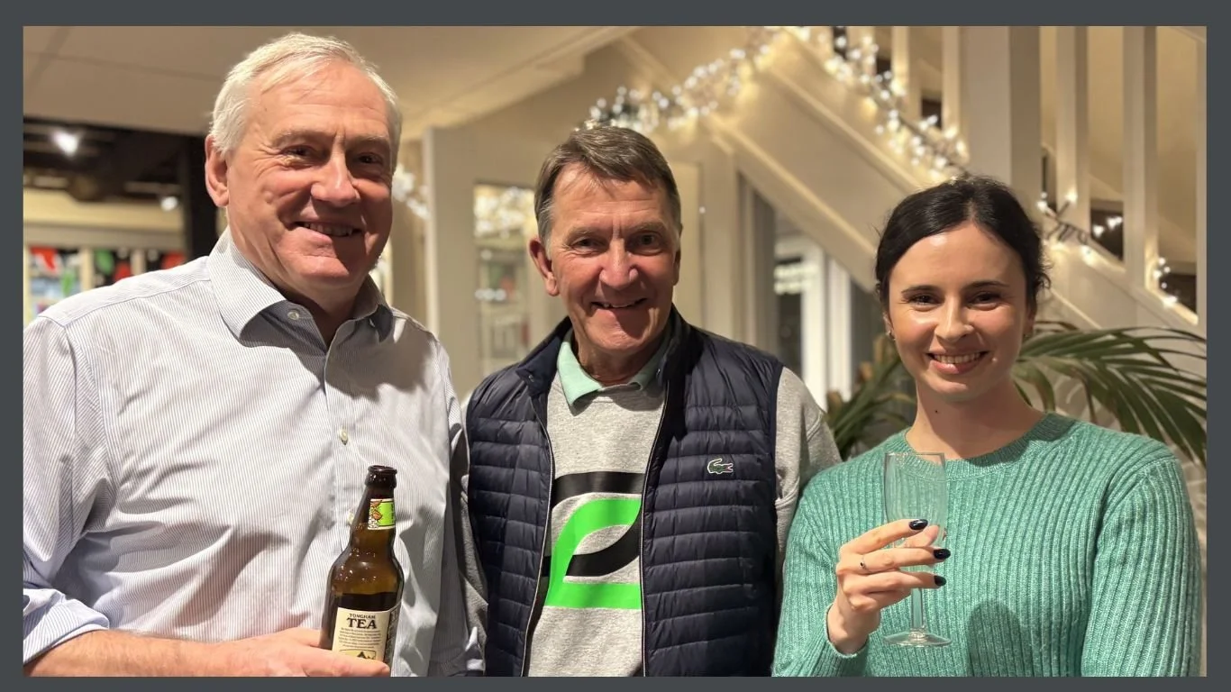 Christmas-drinks-networking-HasleWorks-Haslemere-Surrey-3.jpg