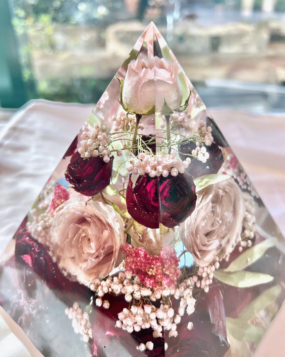 Custom Wedding Bouquet Preservation Pyramid, Resin Flower Preservation,  Wedding Flower Art Decor — MarinaMakesArt - Modern Resin Art by Marina Nara