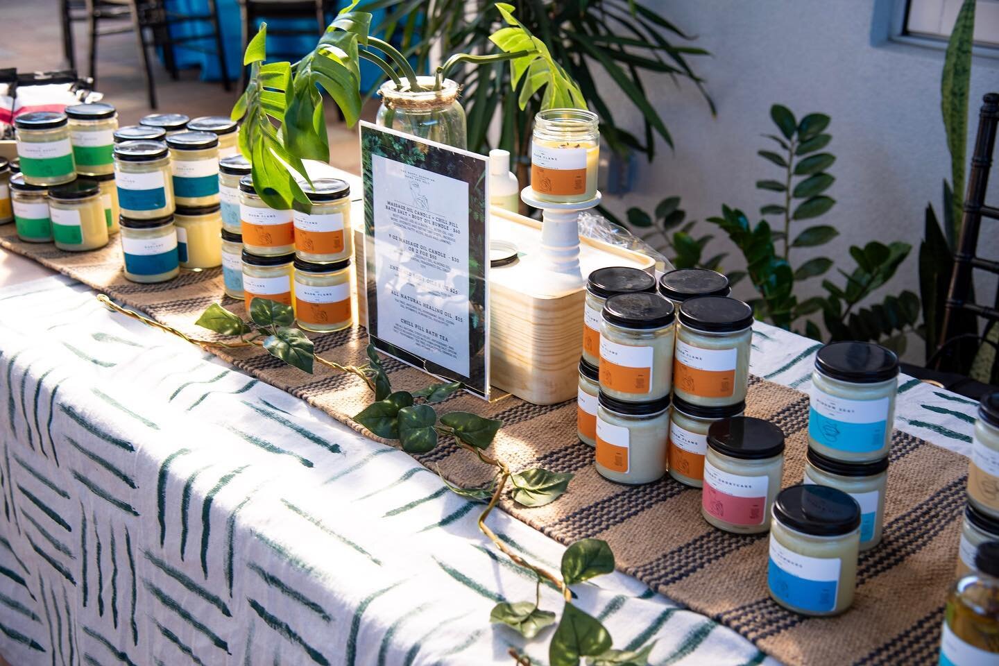 Happy Hump day! Let&rsquo;s take a moment to admire our vendor tables with their unique products! We loved their displays! 🙌🏾