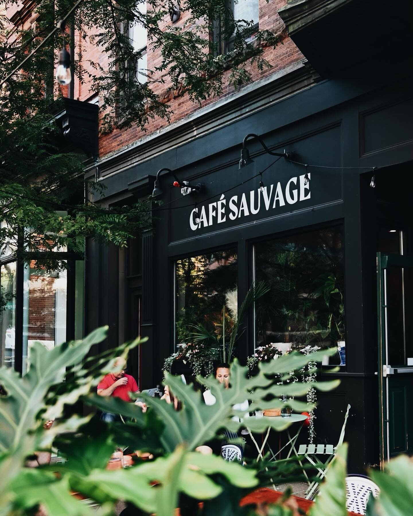 @cafesauvageboston We are ready for warmer spring temperature ☀️🌴to eat &amp; drink on repeat 🔁&hearts;️ 
📸 @bucketlistboston