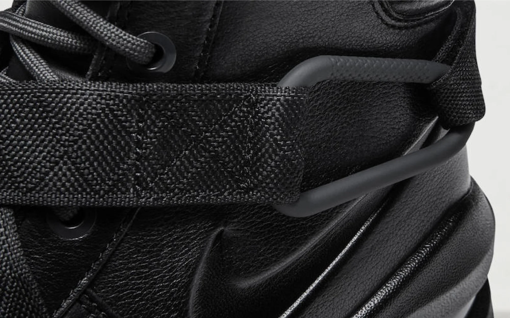Nike_W_Goadome_2.jpg
