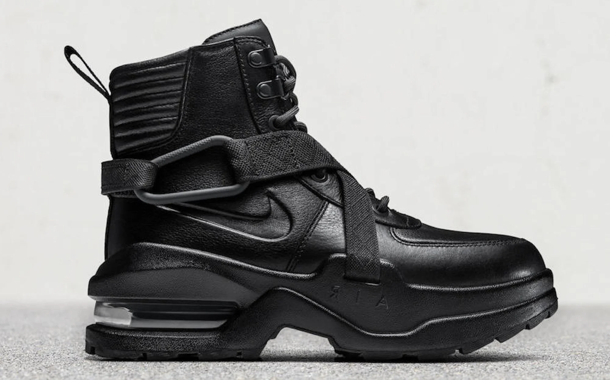 Nike_W_Goadome_5.jpg