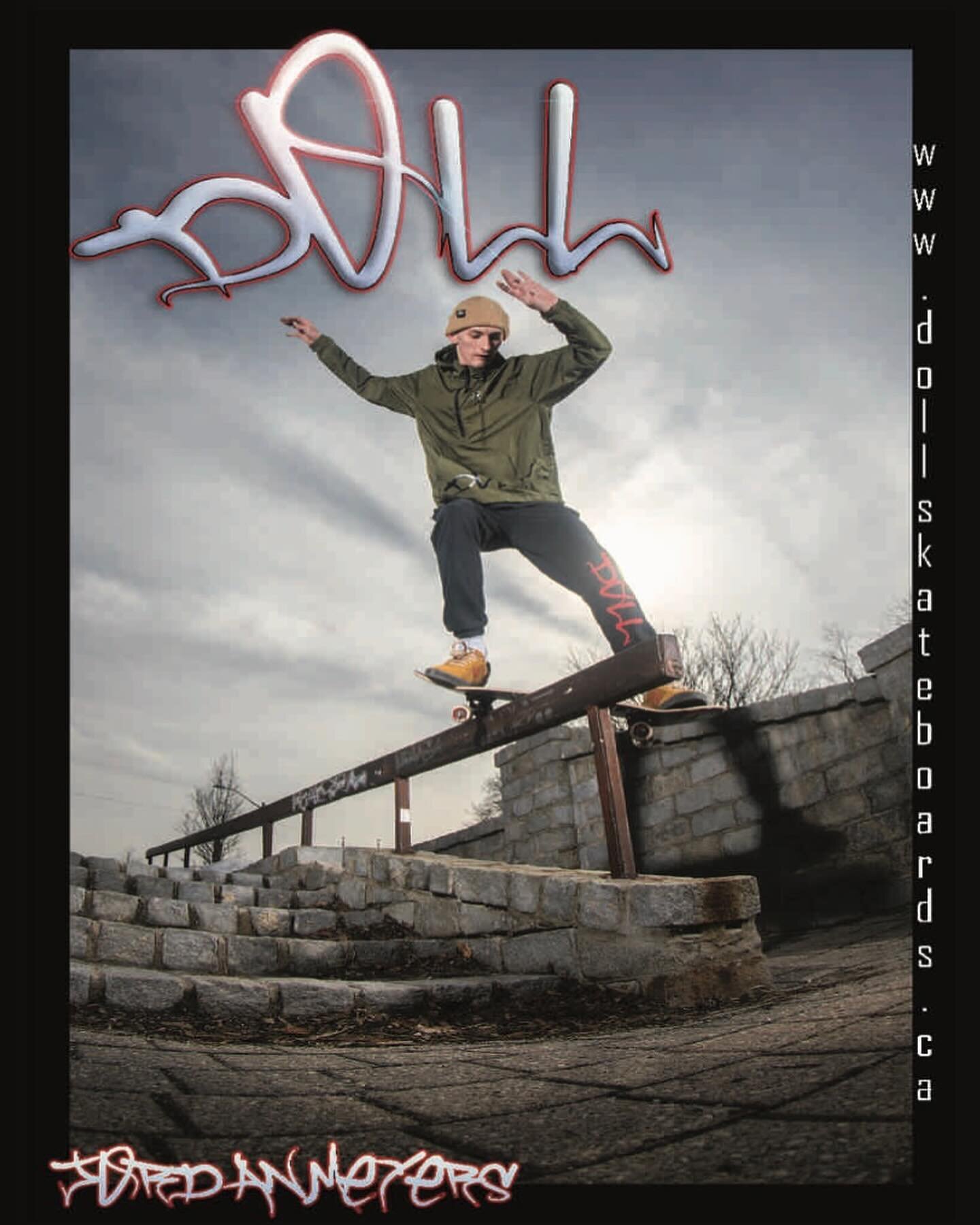 Great to see @jordanwmeyers in the latest issue of @sbcskateboardmag in an ad from @dollskateboards

Swipe over to see a great shot on the cover by @n8pride It is always good to see his photos. Check his work in @igloo_zine and many other places. 

#
