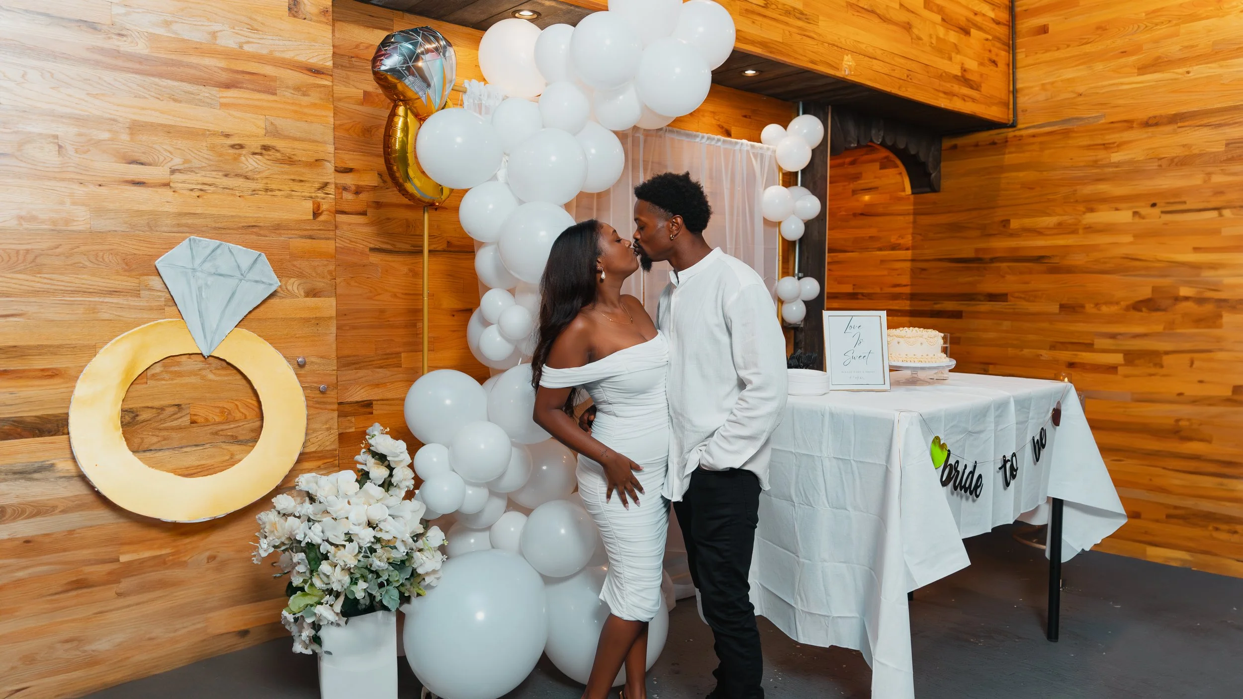 couples 16x9-0003.jpg