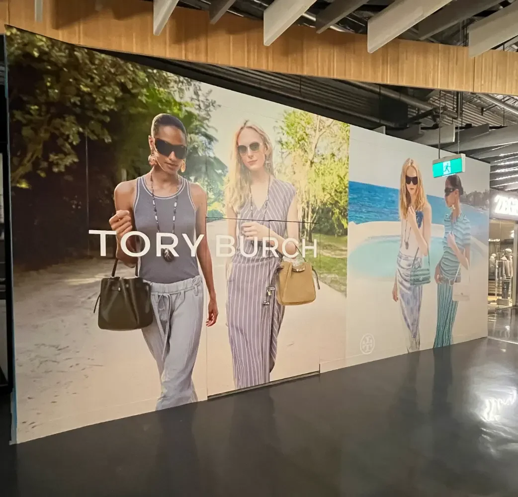 Hoarding graphic Tory Burch