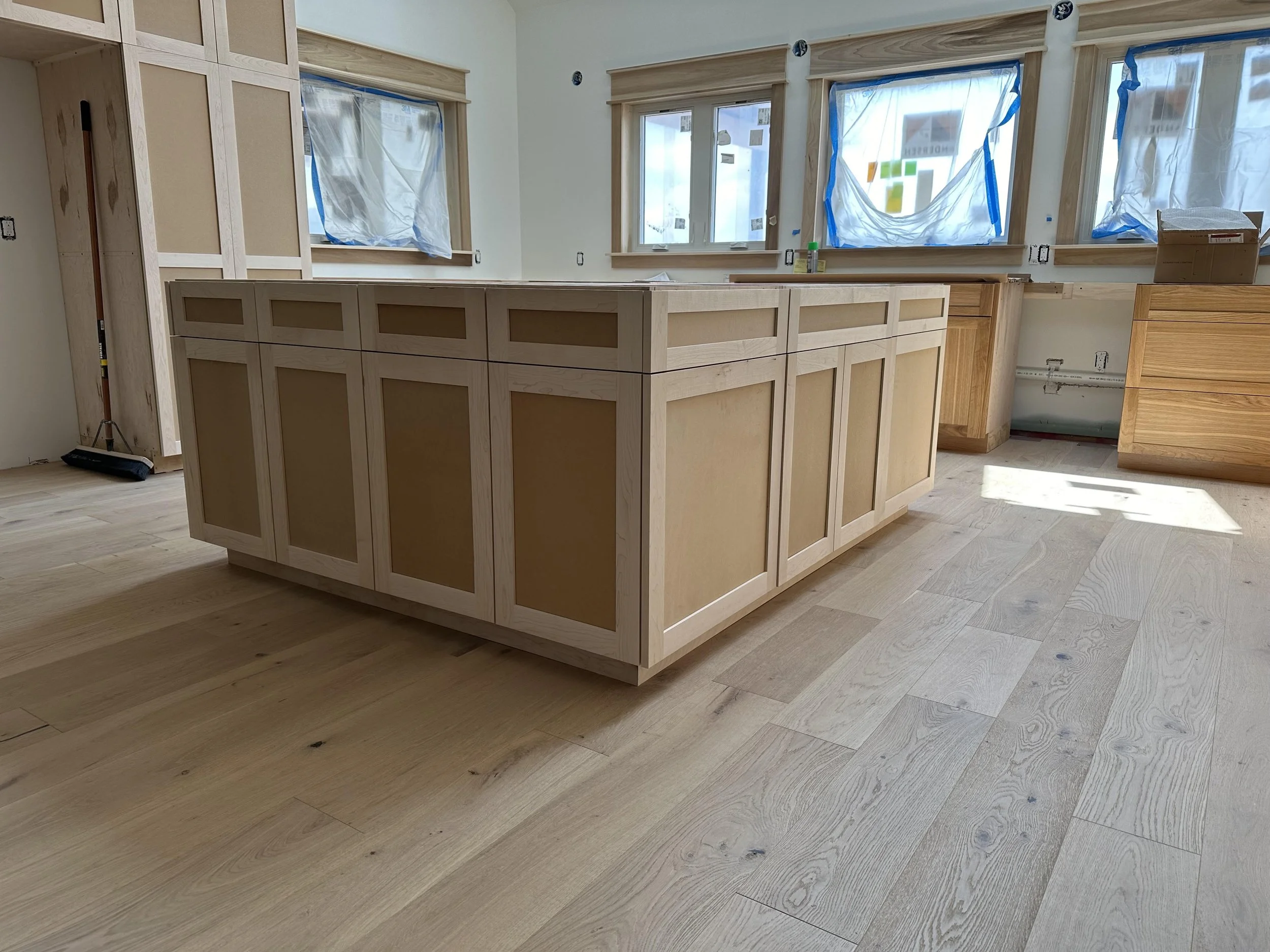 kitchenisland.jpg