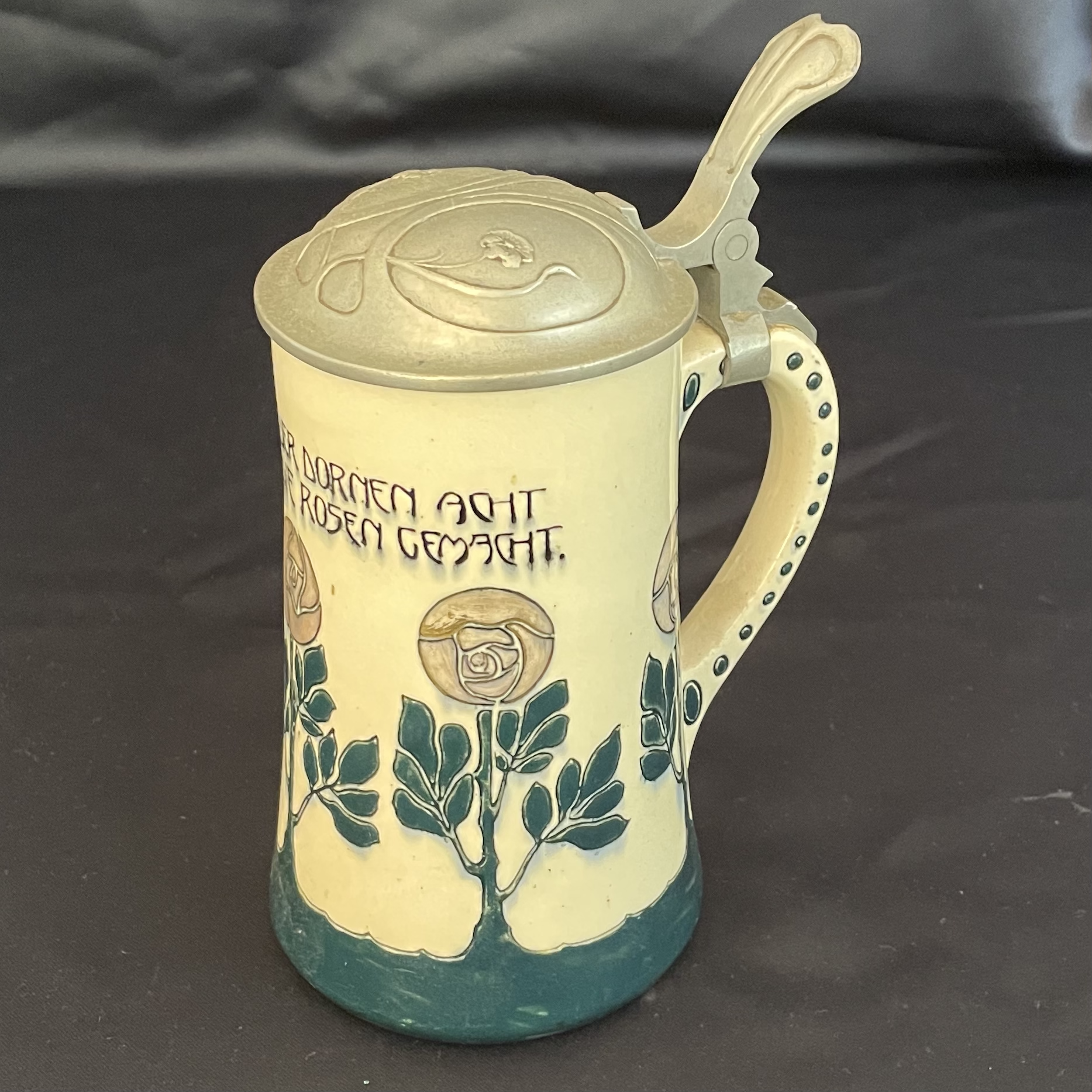 Jugendstil (German) 1/2L Beer Stein with Motto " Eight Thorns Make a Rose" ( the German Translation)