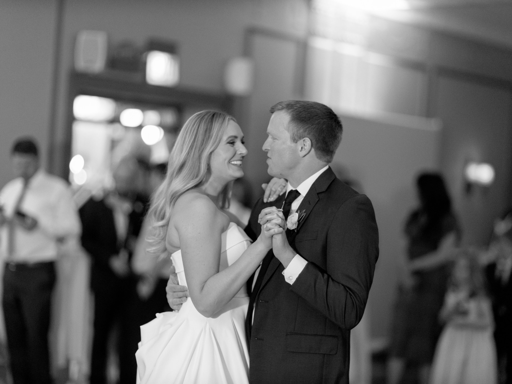 salvatores-wedding-film-photographer-0061.jpg