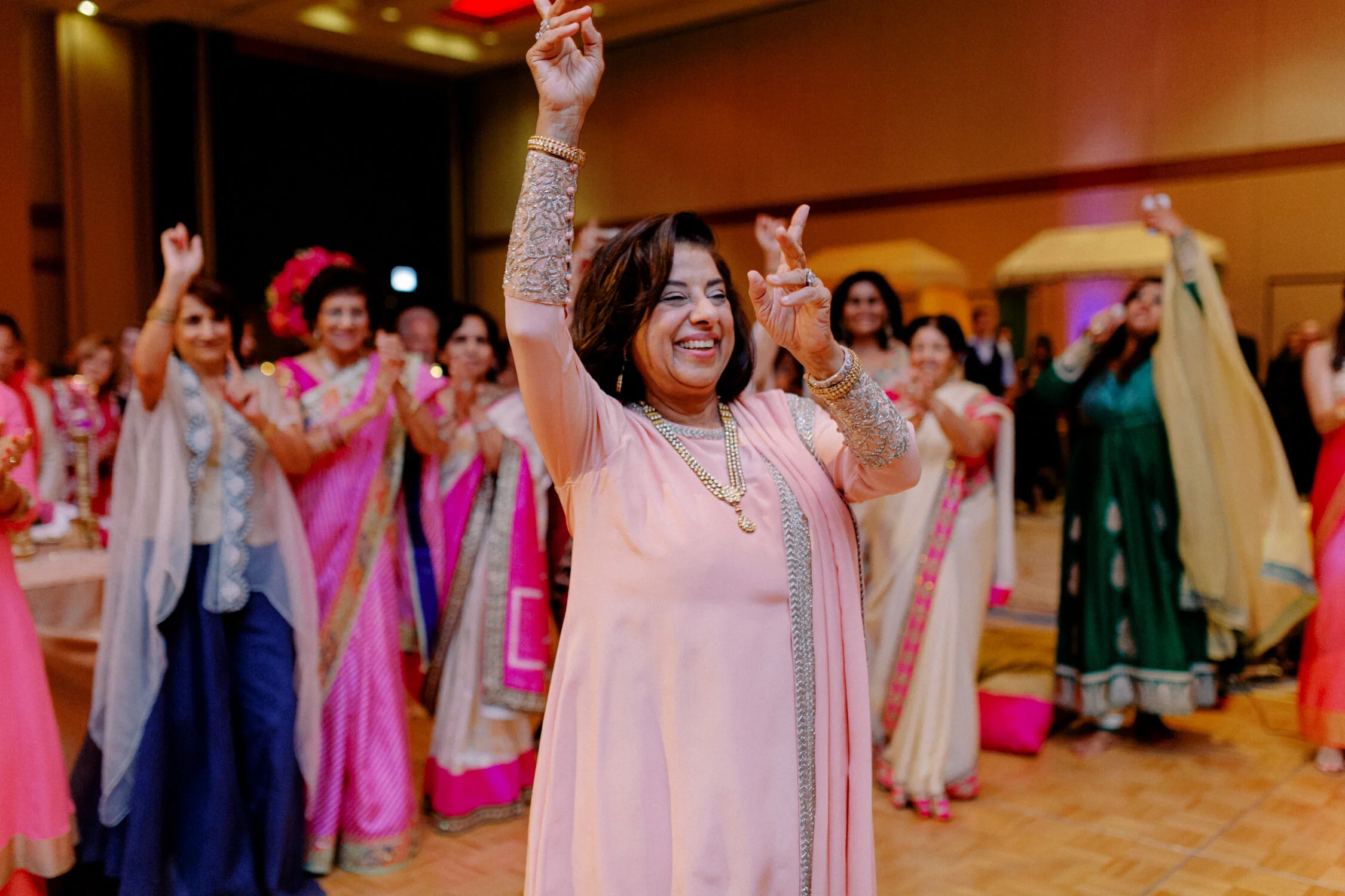 room-1520-wedding-20.jpg