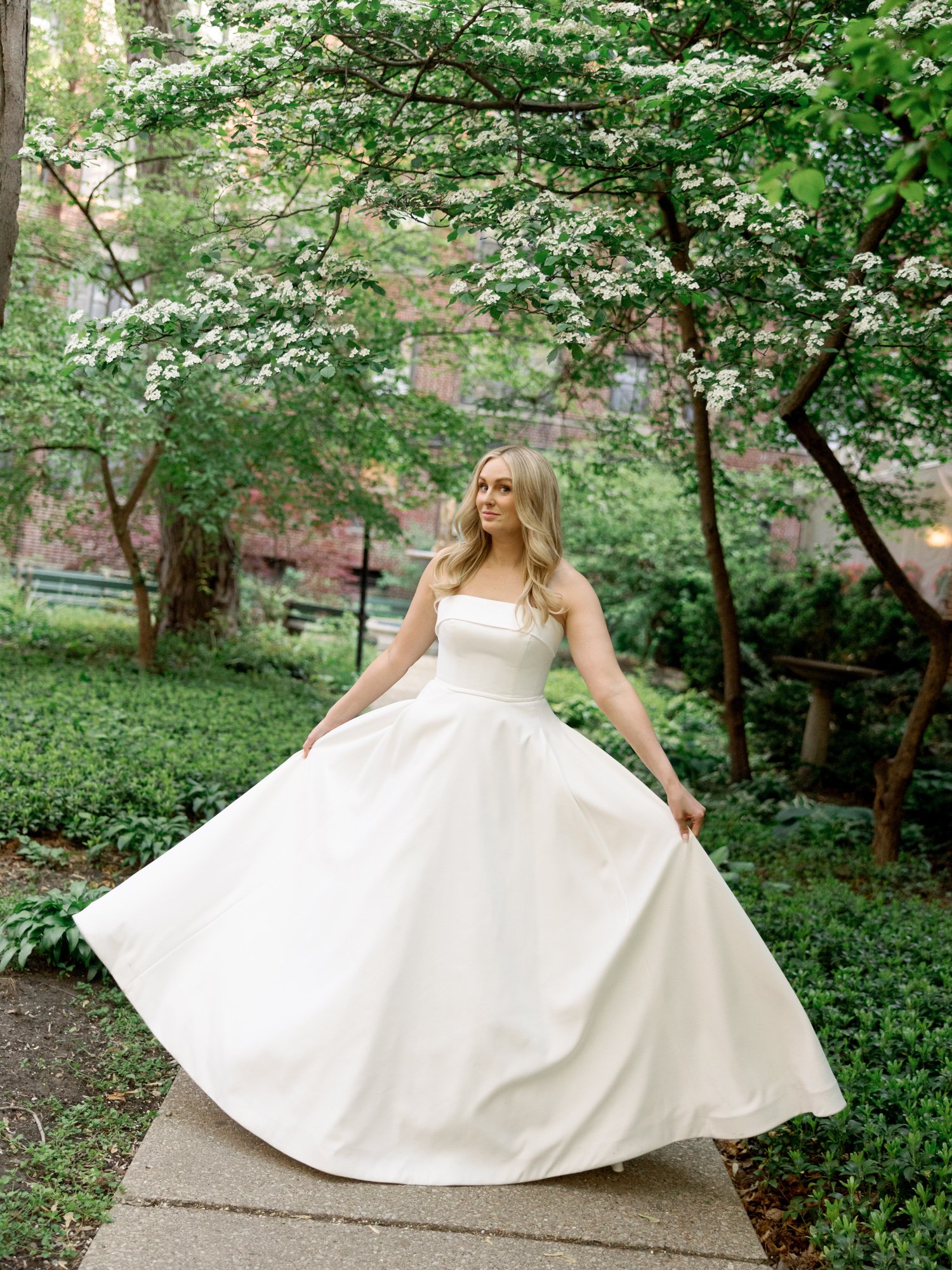 salvatores-wedding-film-photographer-0040.jpg