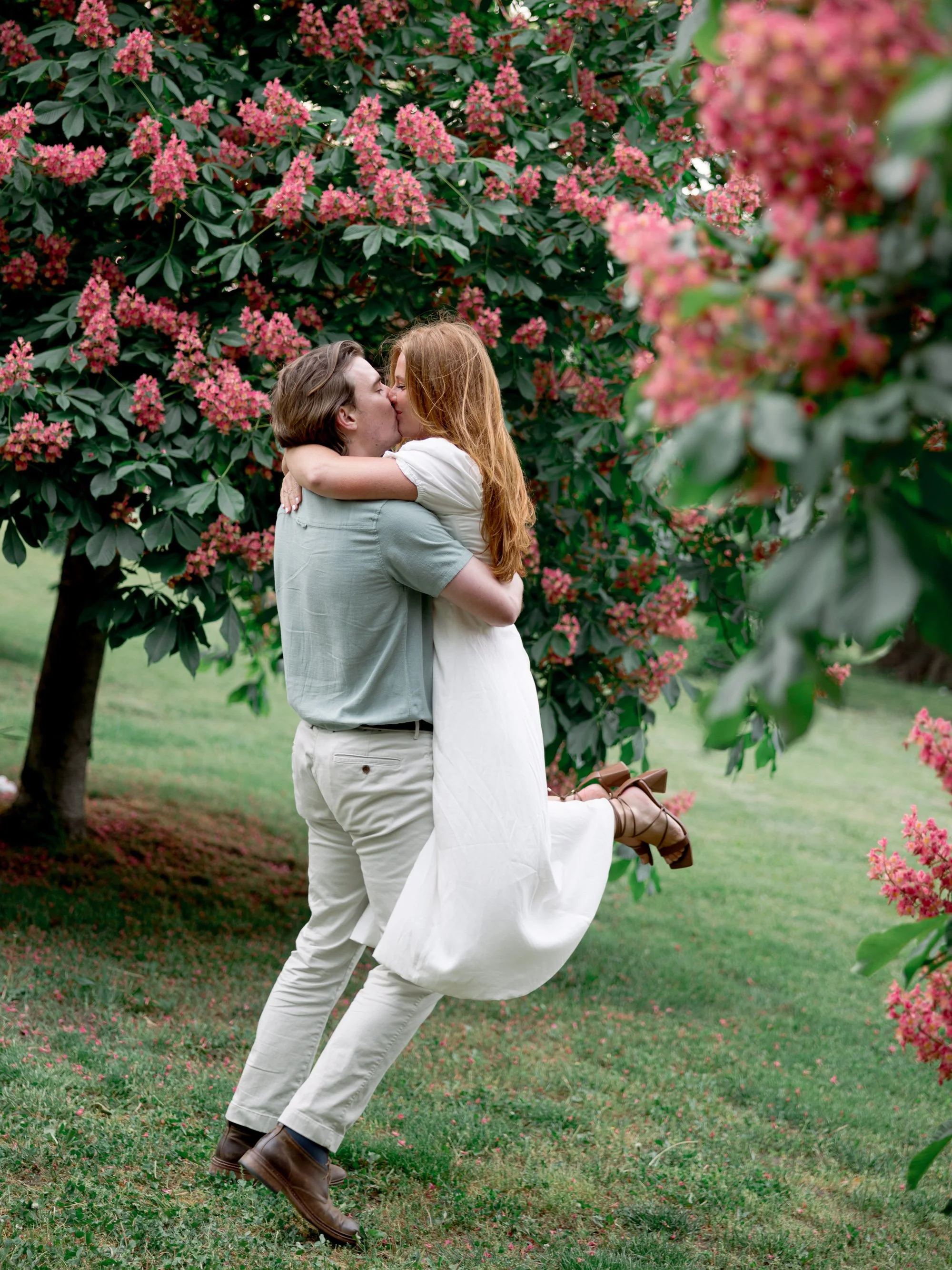 montrose-harbor-engagement-session-0015.jpg