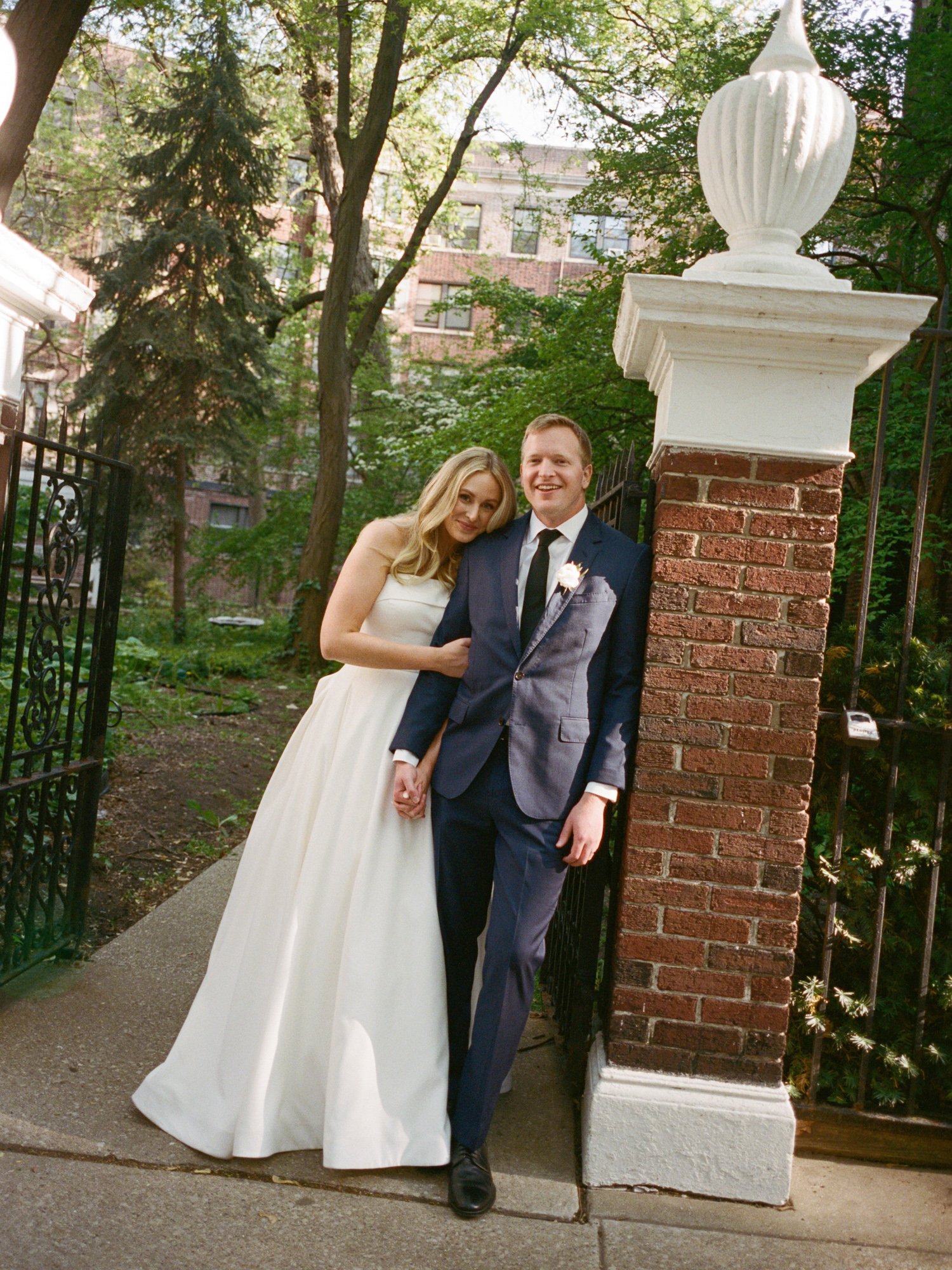 salvatores-wedding-film-photographer-0062.jpg