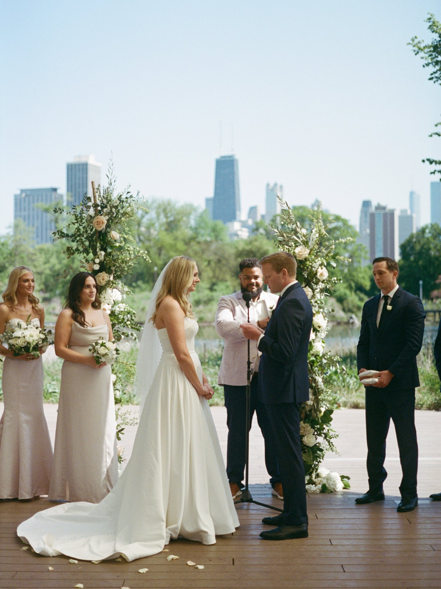 salvatores-wedding-film-photographer-0009.jpg