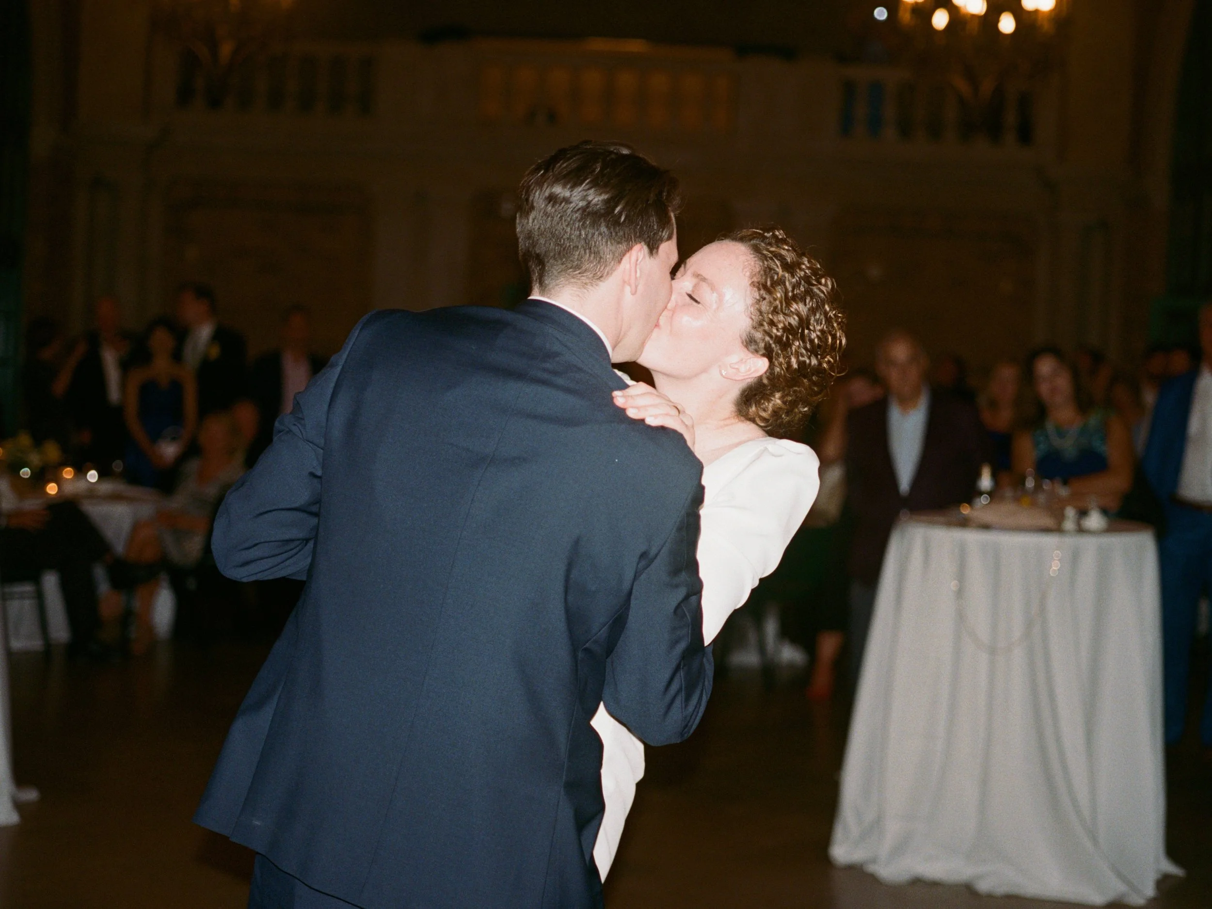 columbus_park_refectory_wedding-0058.jpg