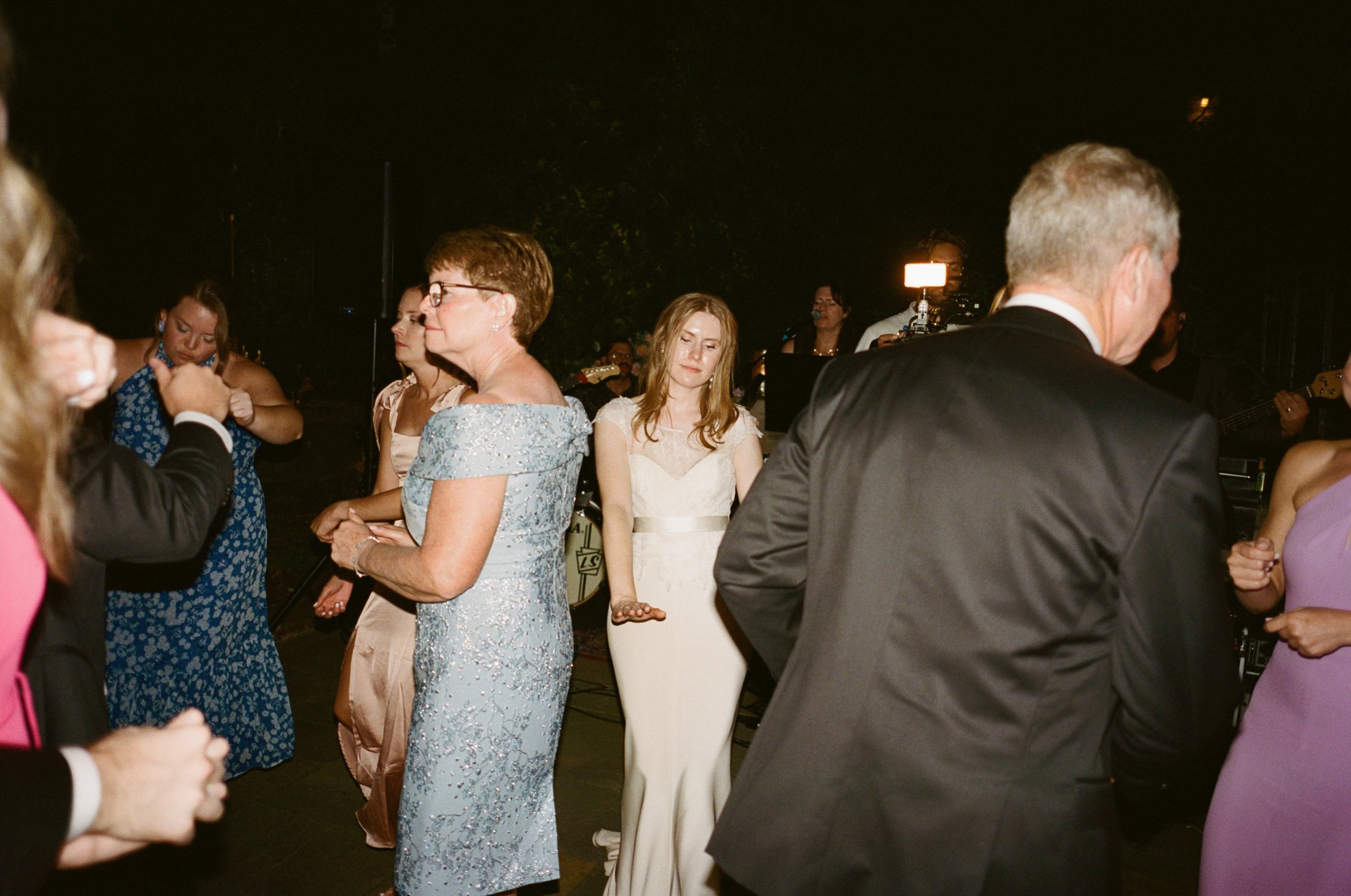 hinsdale-wedding-0017.jpg