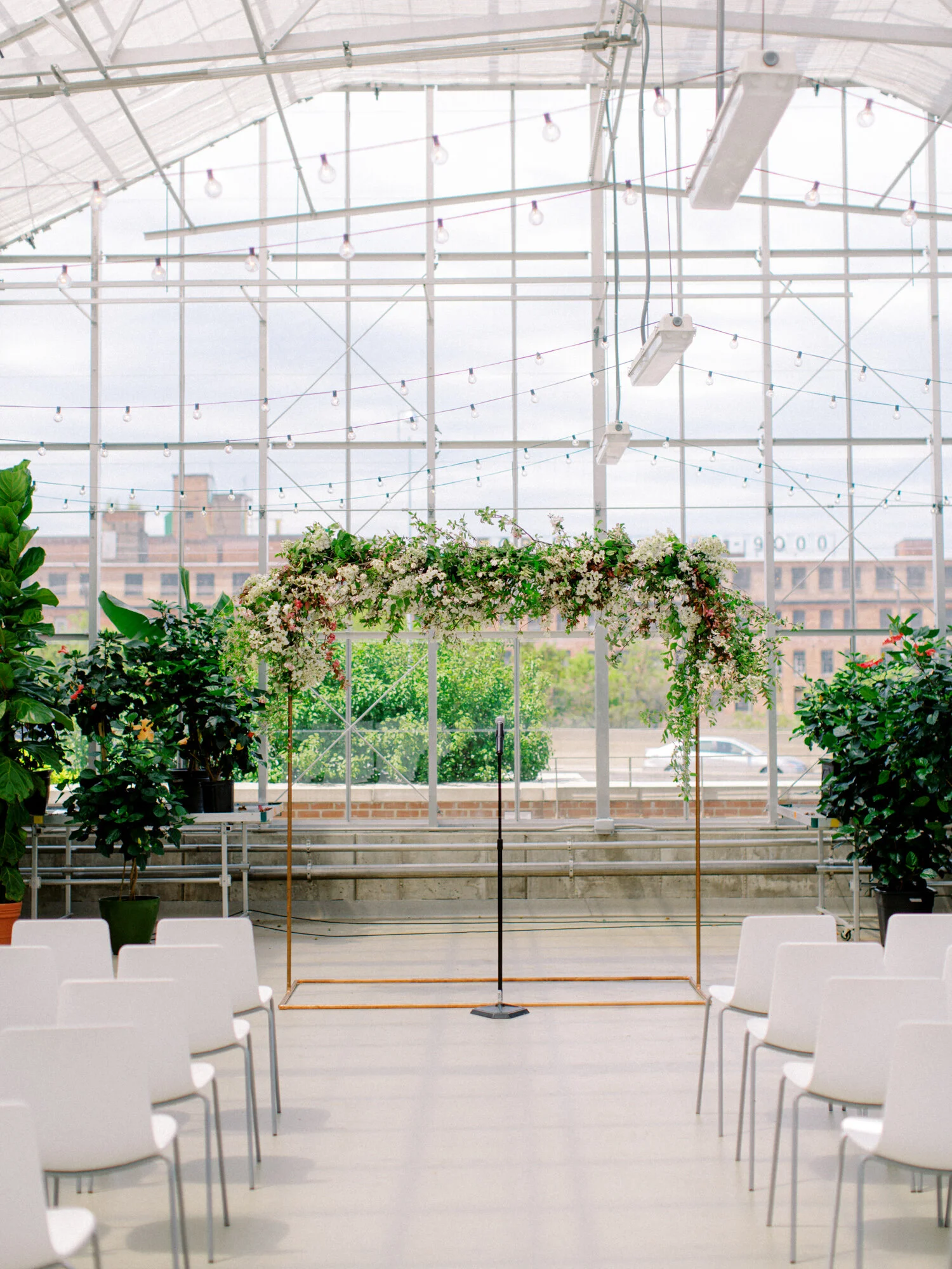 downtown-market-grand-rapids-wedding-12.jpg
