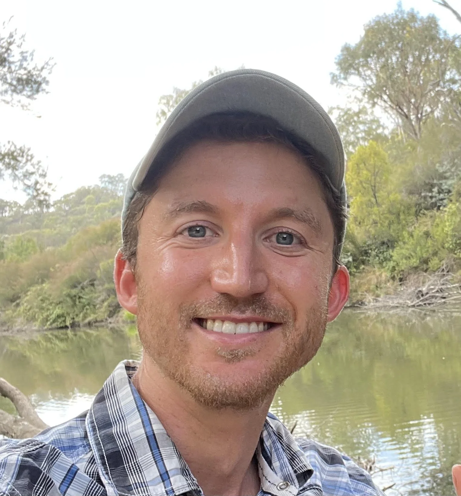 A yellow silhouette with a black question mark. 