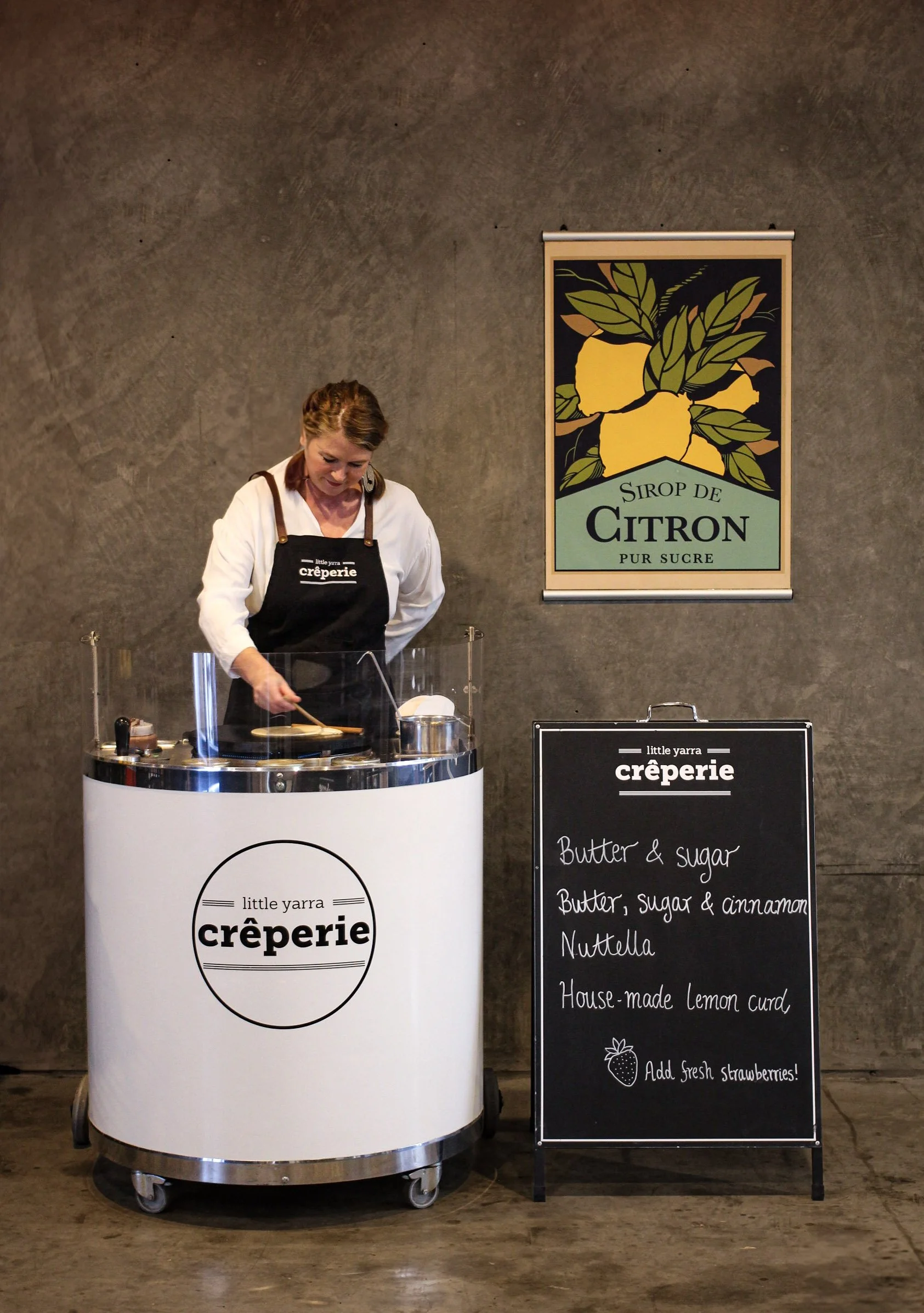 Indoor Sweet Crêpes Service