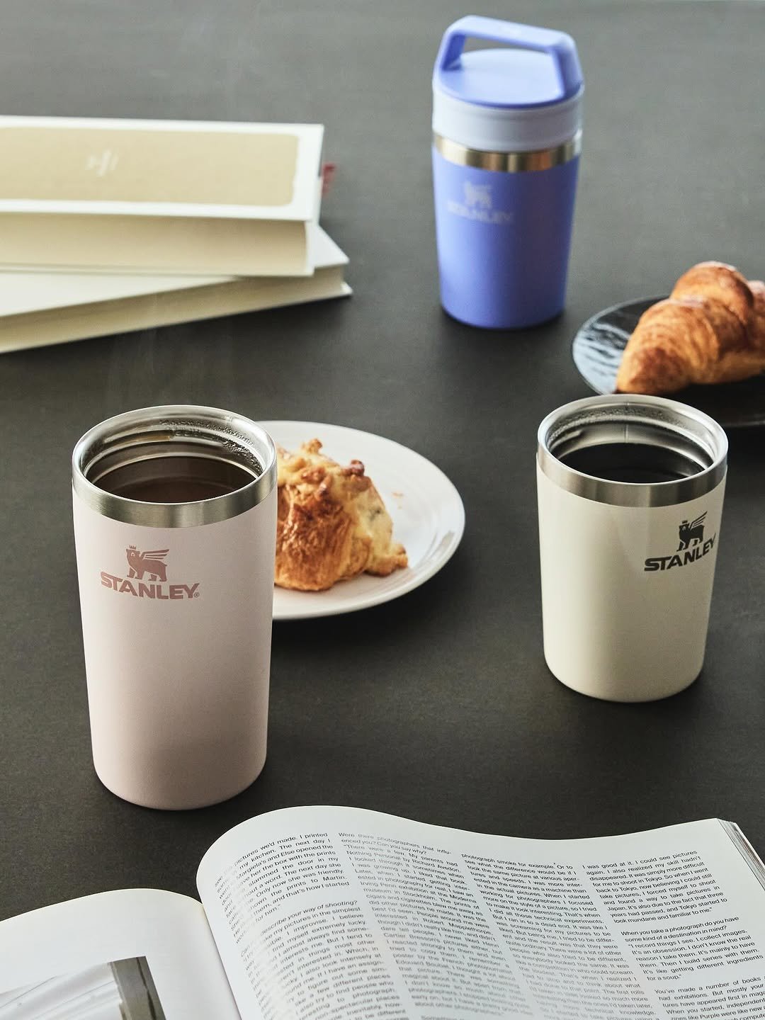 cafe_to-go-table_scene.jpg