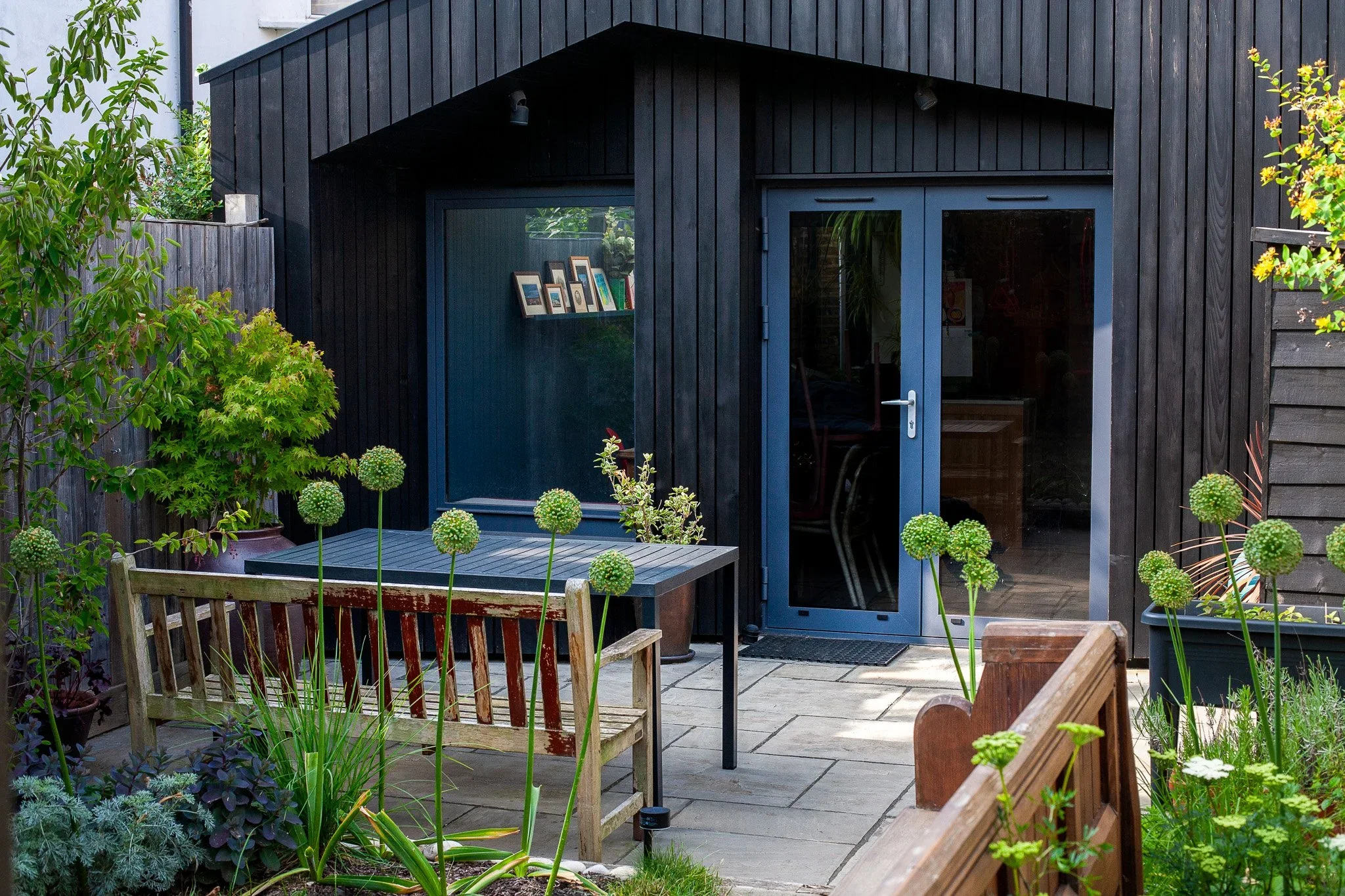 modern-garden-makeover-darfield-project.webp