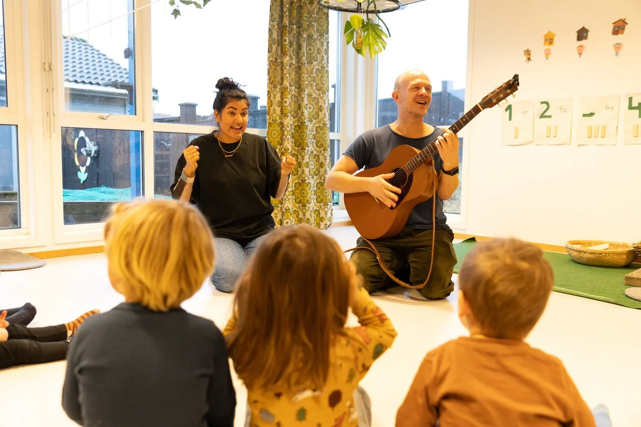 Tine og Nils spiller høsten inn