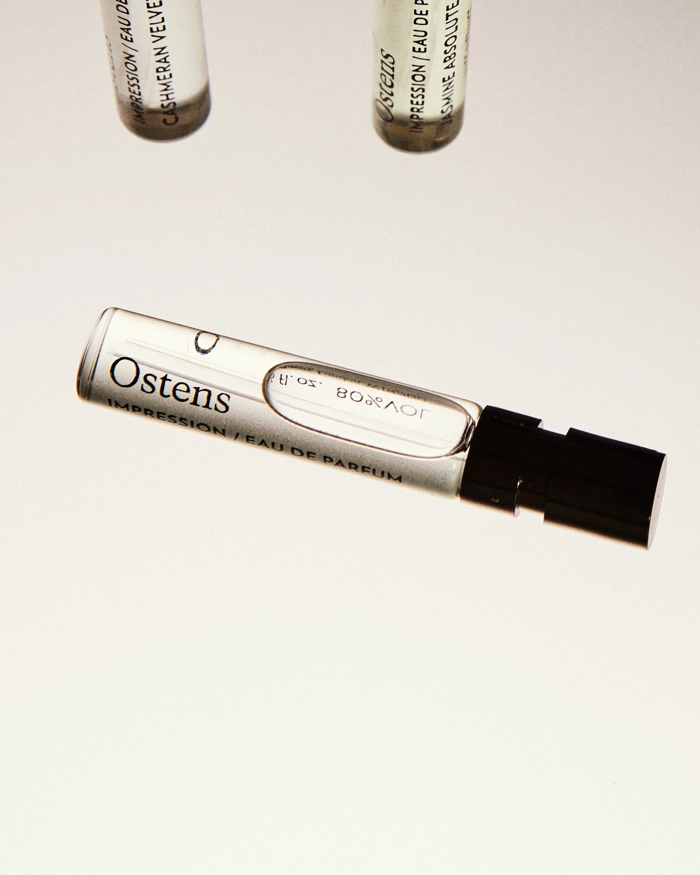 Osten Jasmine Absolute0432black.jpg