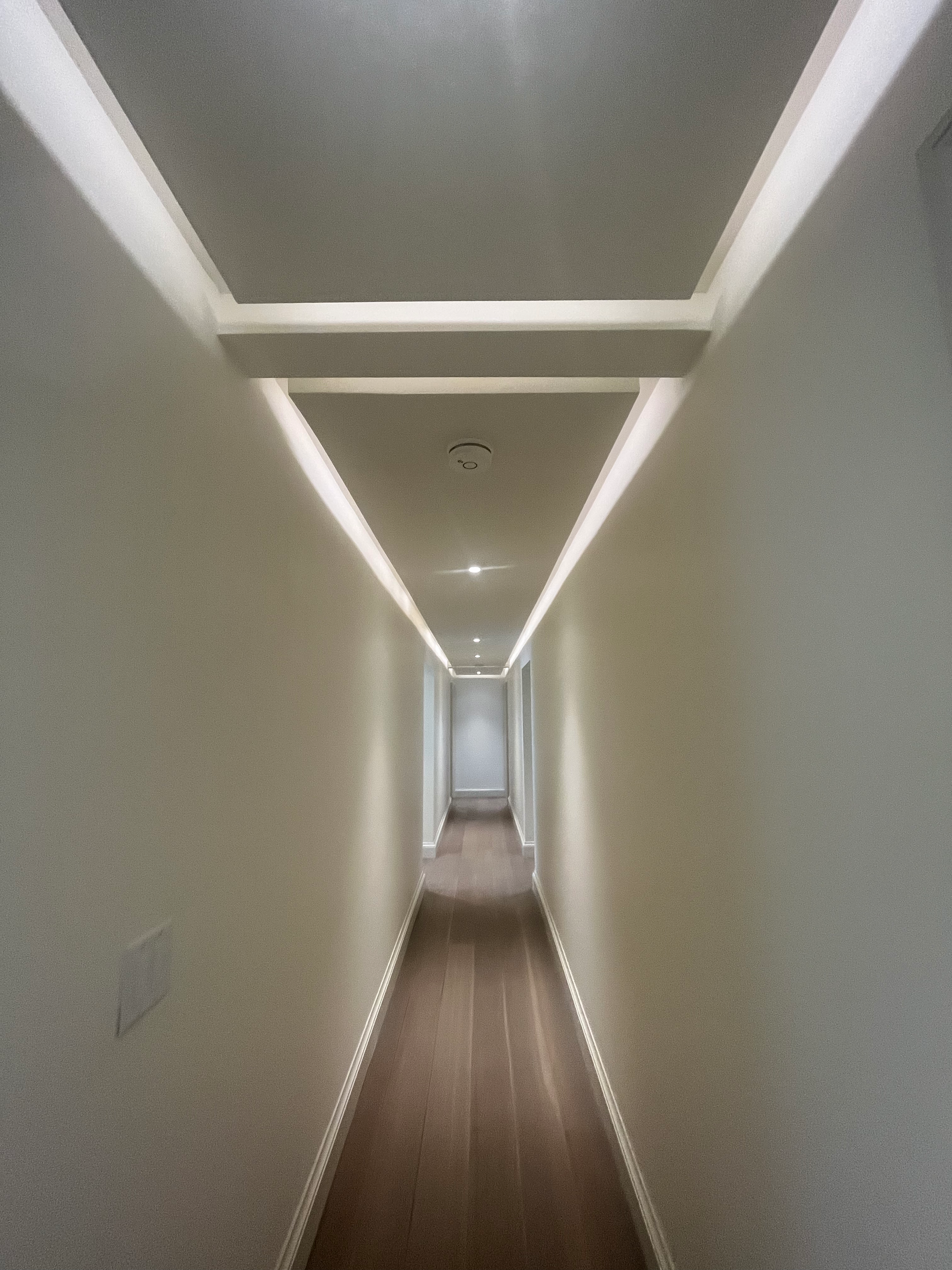 Beautiful cove light, simple and elegant.