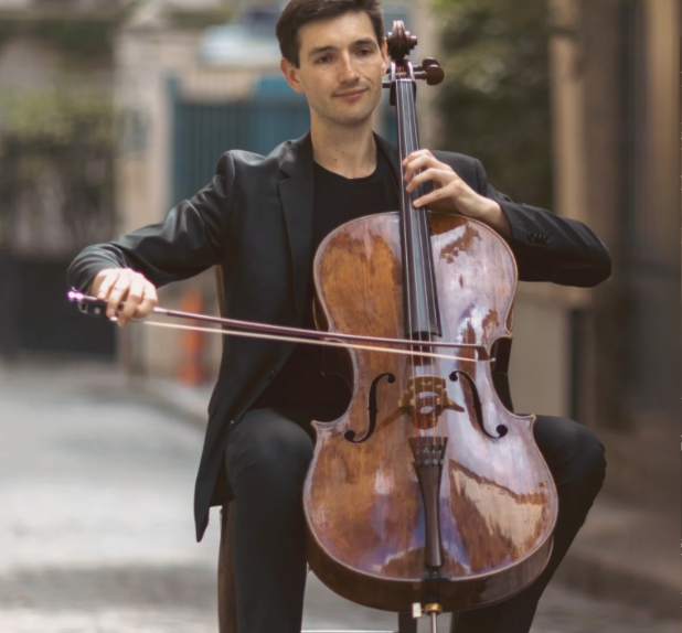 intiem programma voor cello en piano door Andrew Briggs en Michelle Lynne Parijs