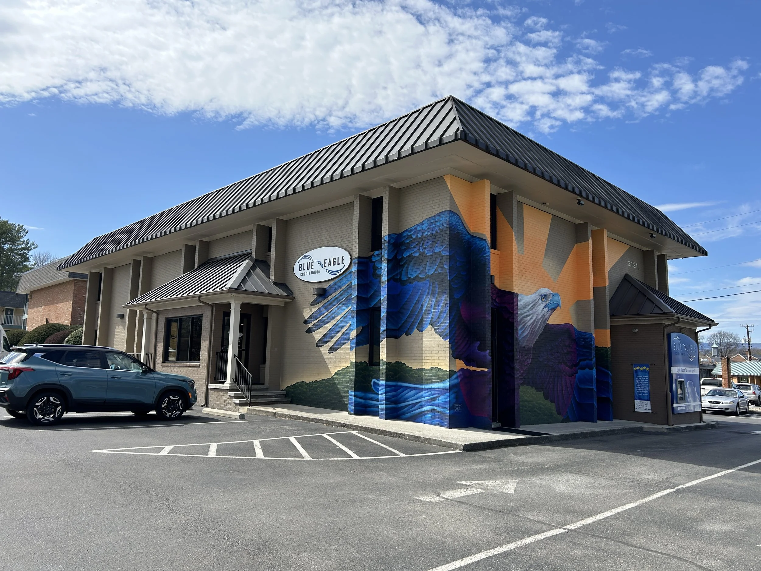 The front of Blue Eagle Credit Union office building at Oak Grove in Roanoke, VA.