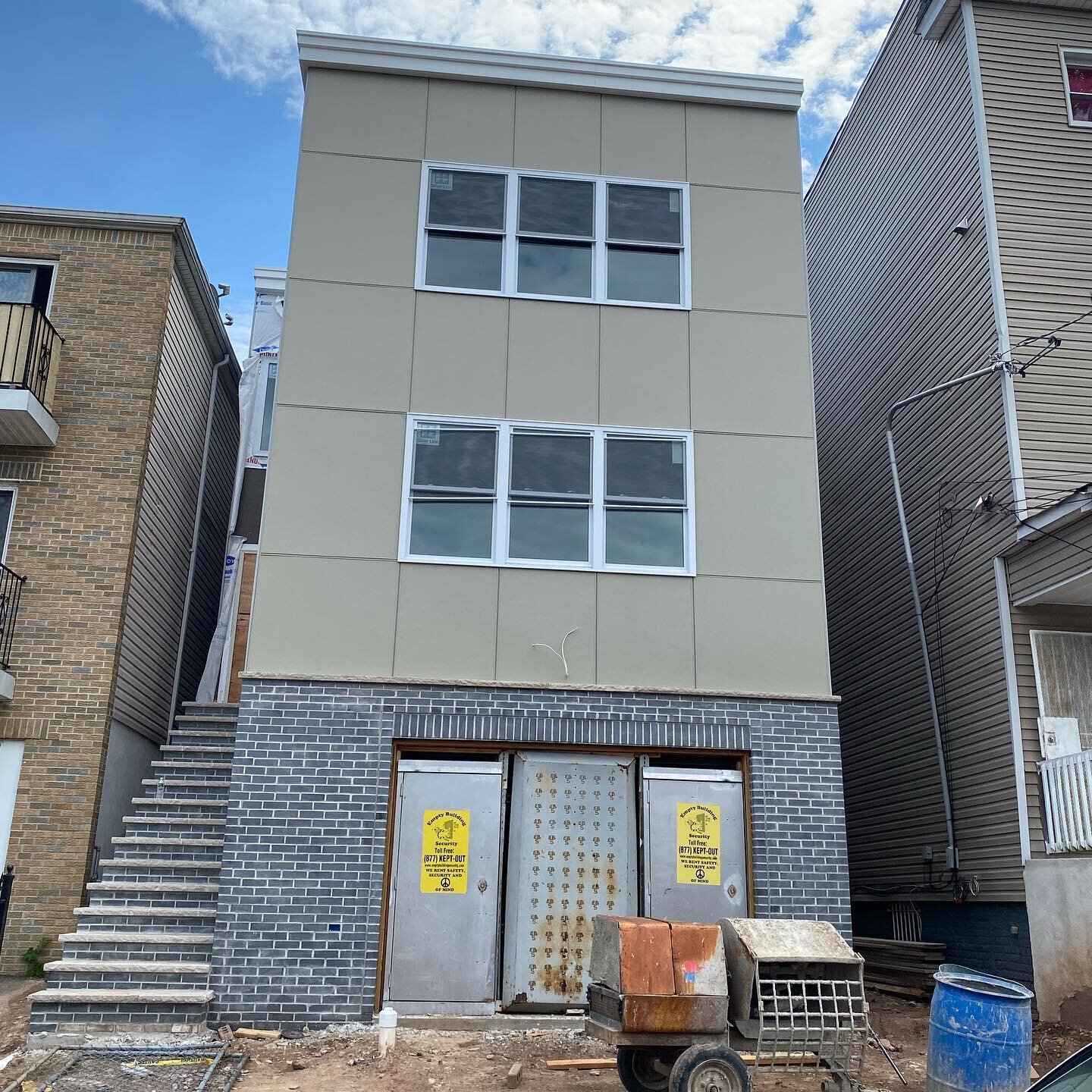 [SWIPE LEFT]: Swipe to see how it started!

We&rsquo;re in the final stretch with this one. The core and shell is complete and the walls are getting closed up as we speak!

New construction developments are our favorite and we&rsquo;re really excited