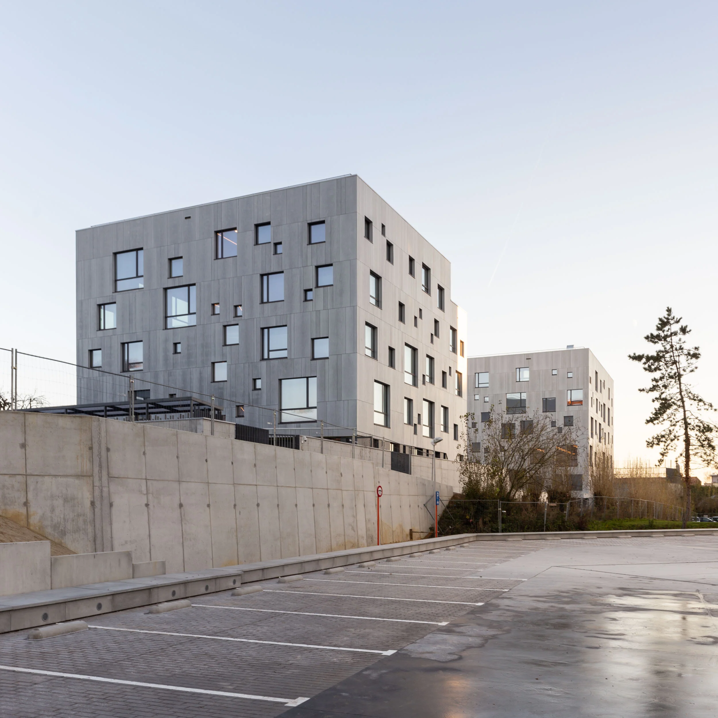 B612 Associates / Ecole Charmille Schuman